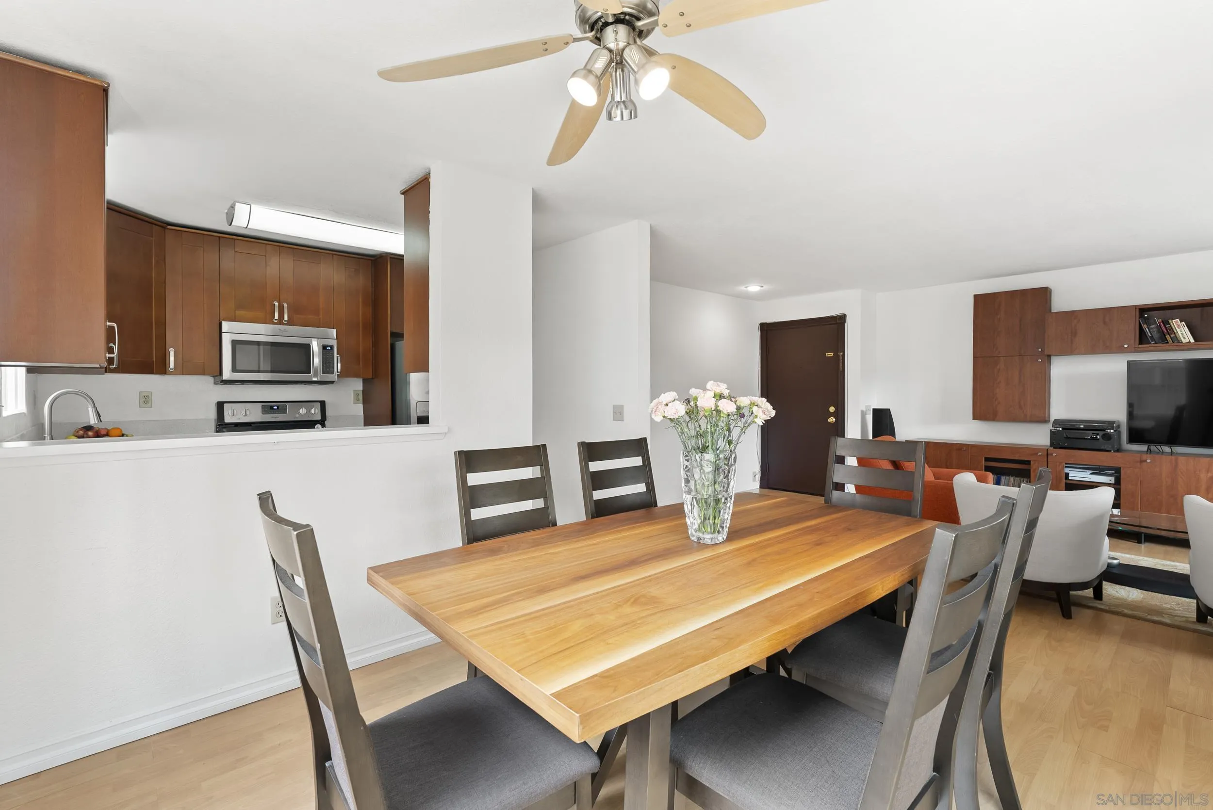 Photo #6: 250026720 Listing 