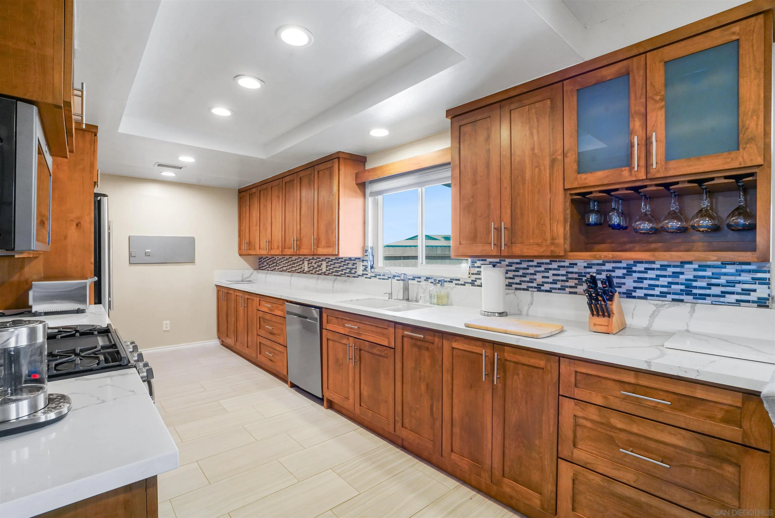 https://cdn.realtyfeed.com/cdn/127/250026750/877a0a14e34bb513a6018c7feea1673b.webp