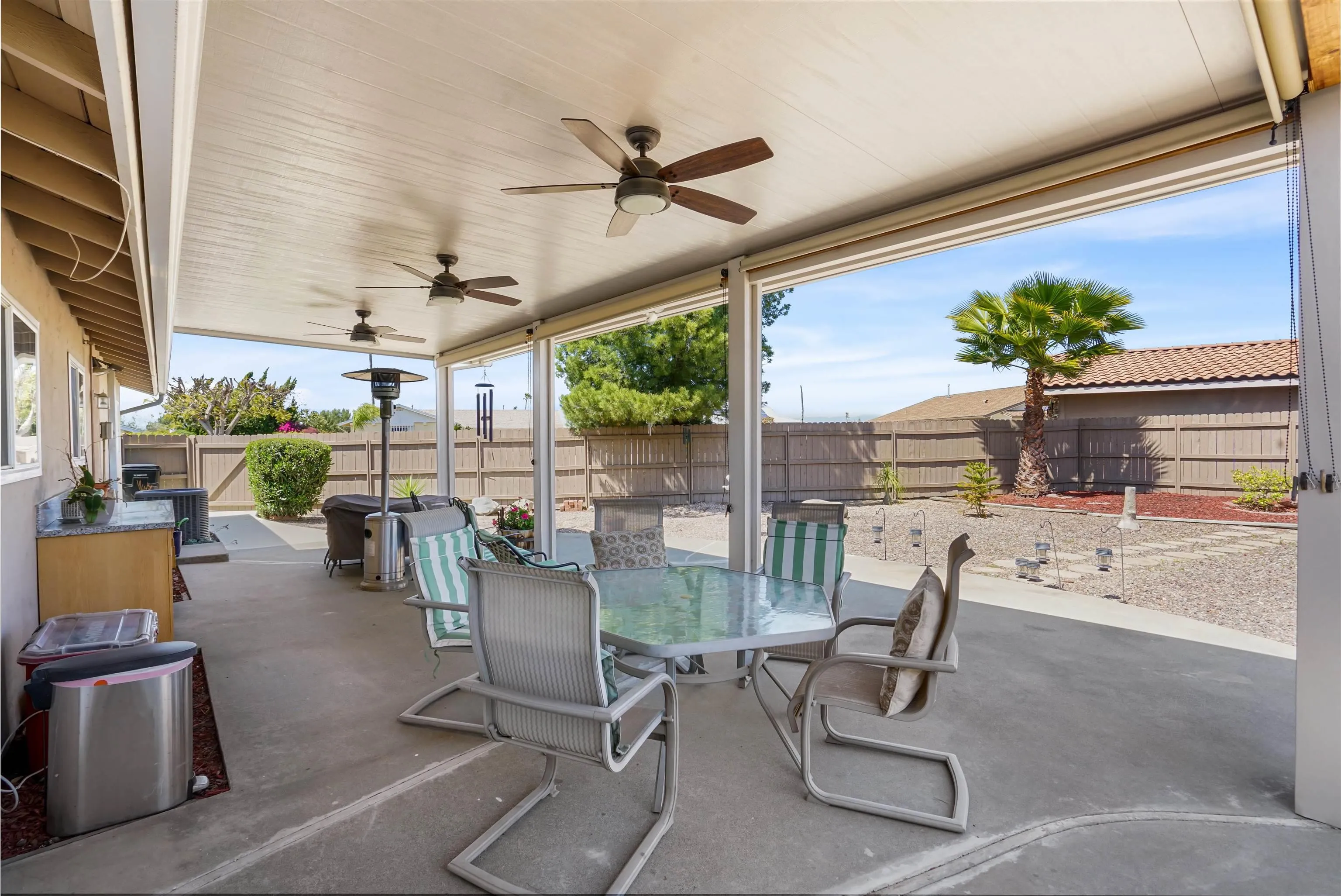 https://cdn.realtyfeed.com/cdn/127/250026750/a15693d572e01263163ddccade4fdcf4.webp