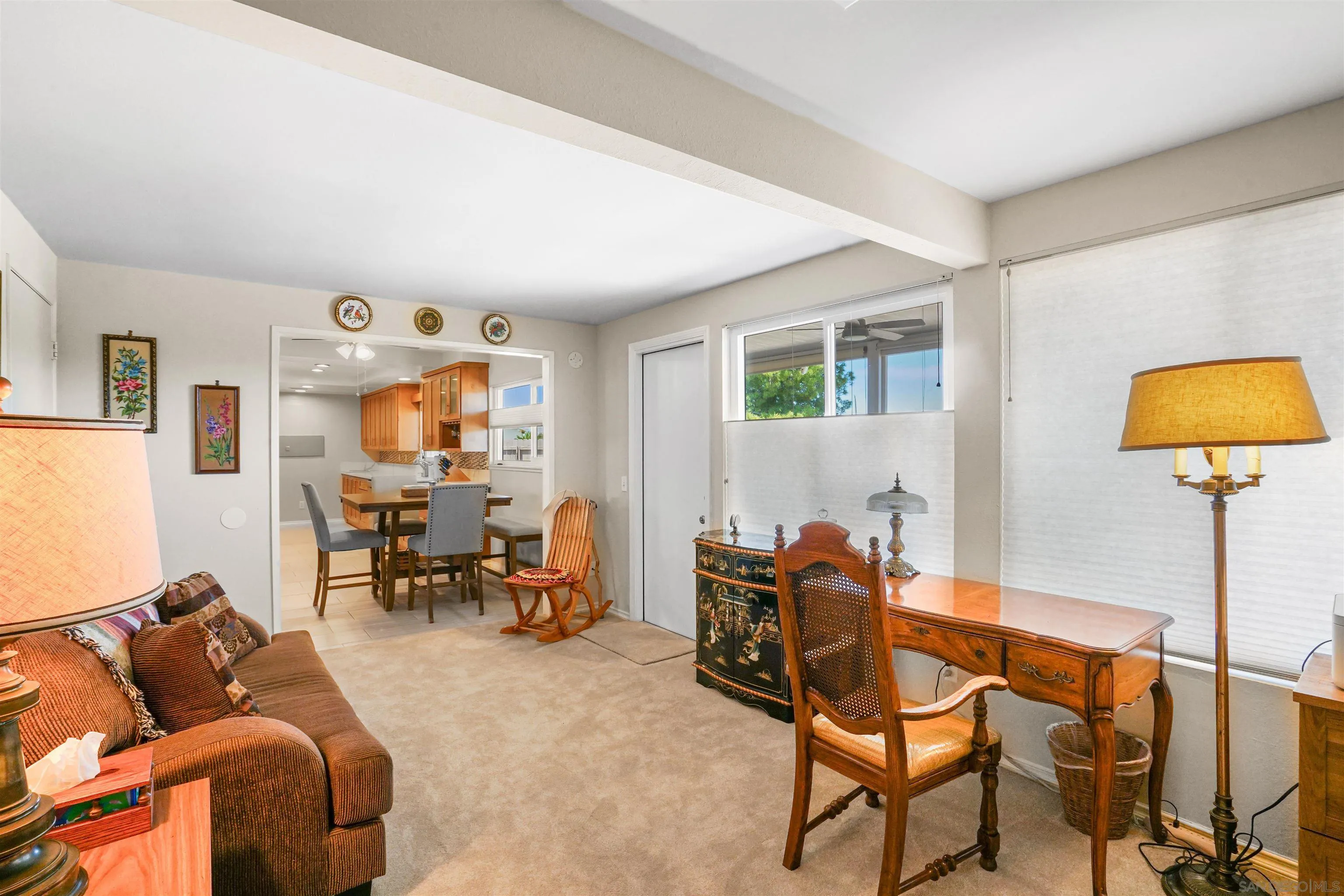 https://cdn.realtyfeed.com/cdn/127/250026750/c318743d1acbd7569723c55892d112f0.webp