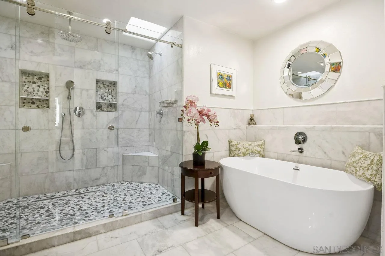 https://cdn.realtyfeed.com/cdn/127/250026769/1dace4ac5f75b5c648f3932b2a31fcfc.webp