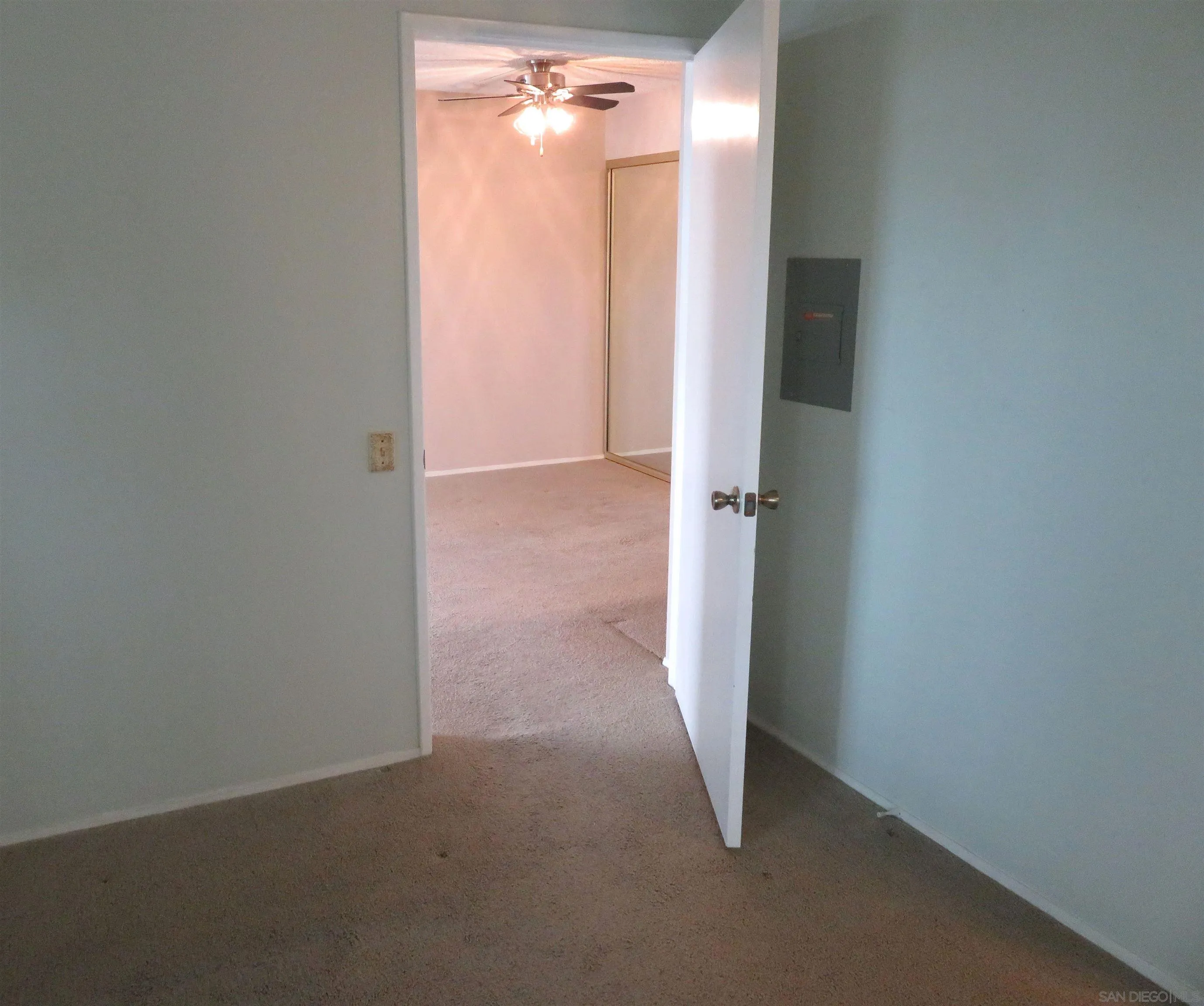 Photo #9: 250026793 Listing: Photo #9