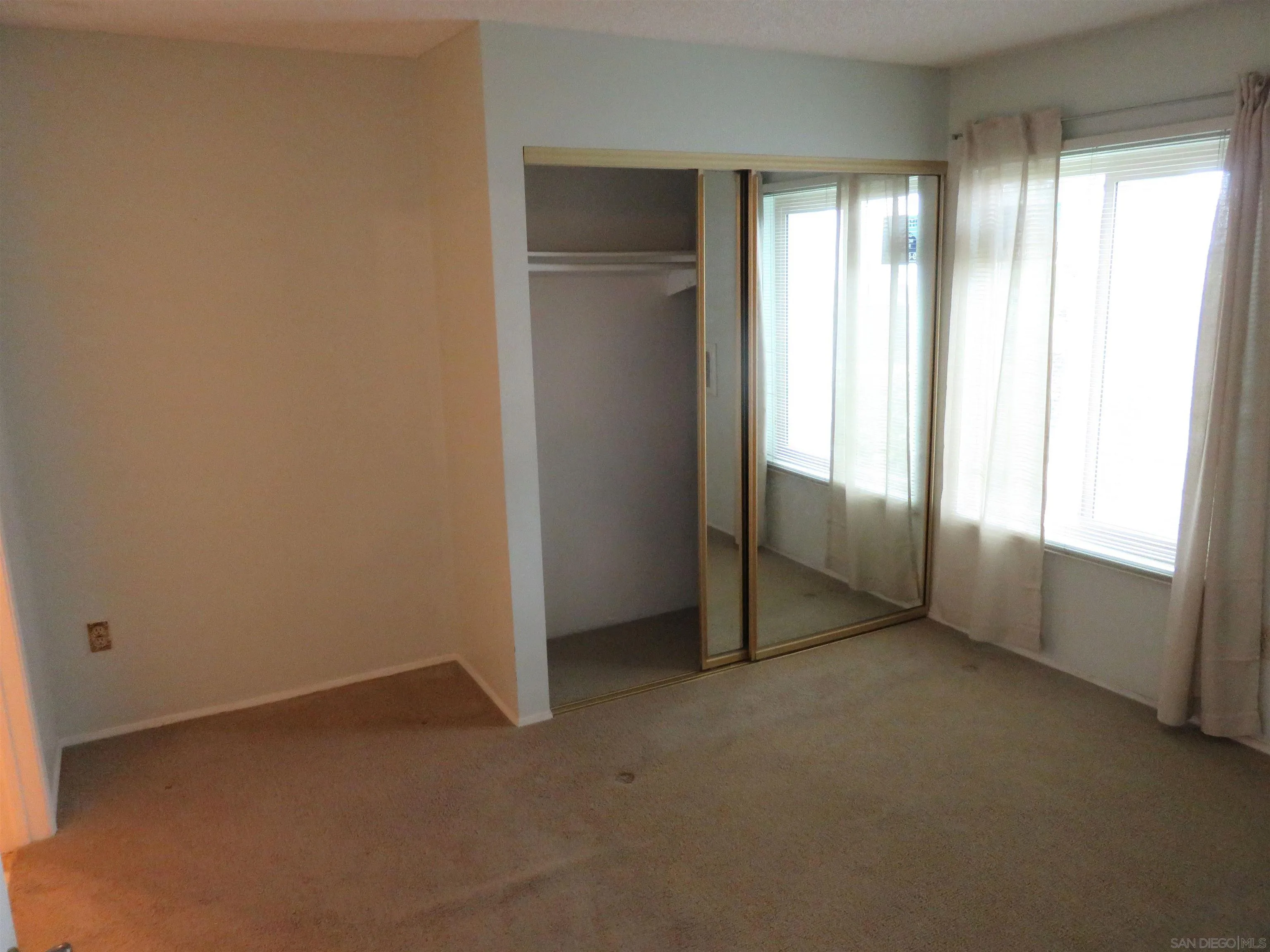 Photo #10: 250026793 Listing: Photo #10