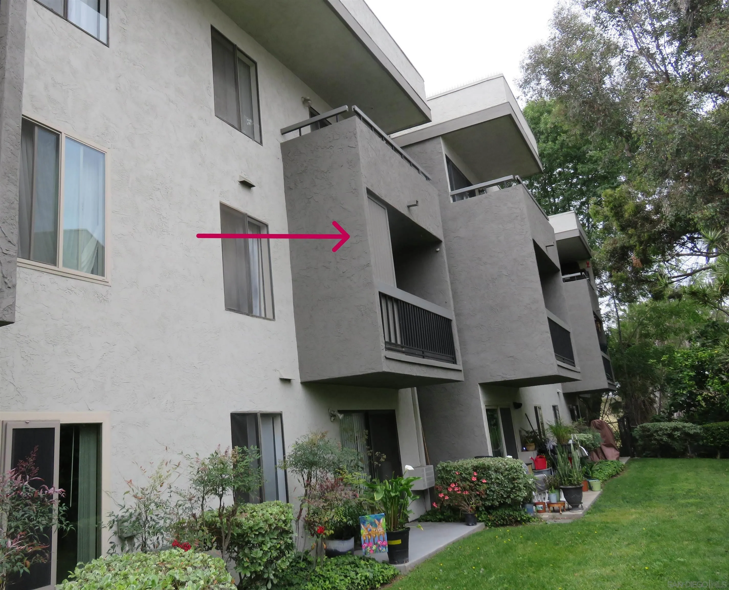 Photo #17: 250026793 Listing: Photo #17