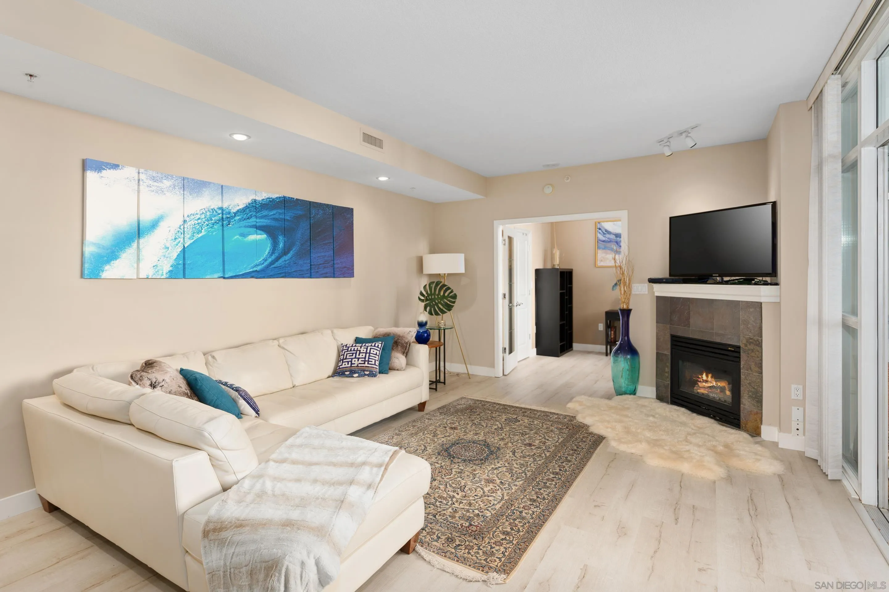 Photo #5: 250026822 Listing 