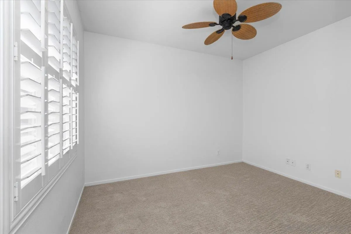 Photo #21: 250026845 Listing: Photo #21