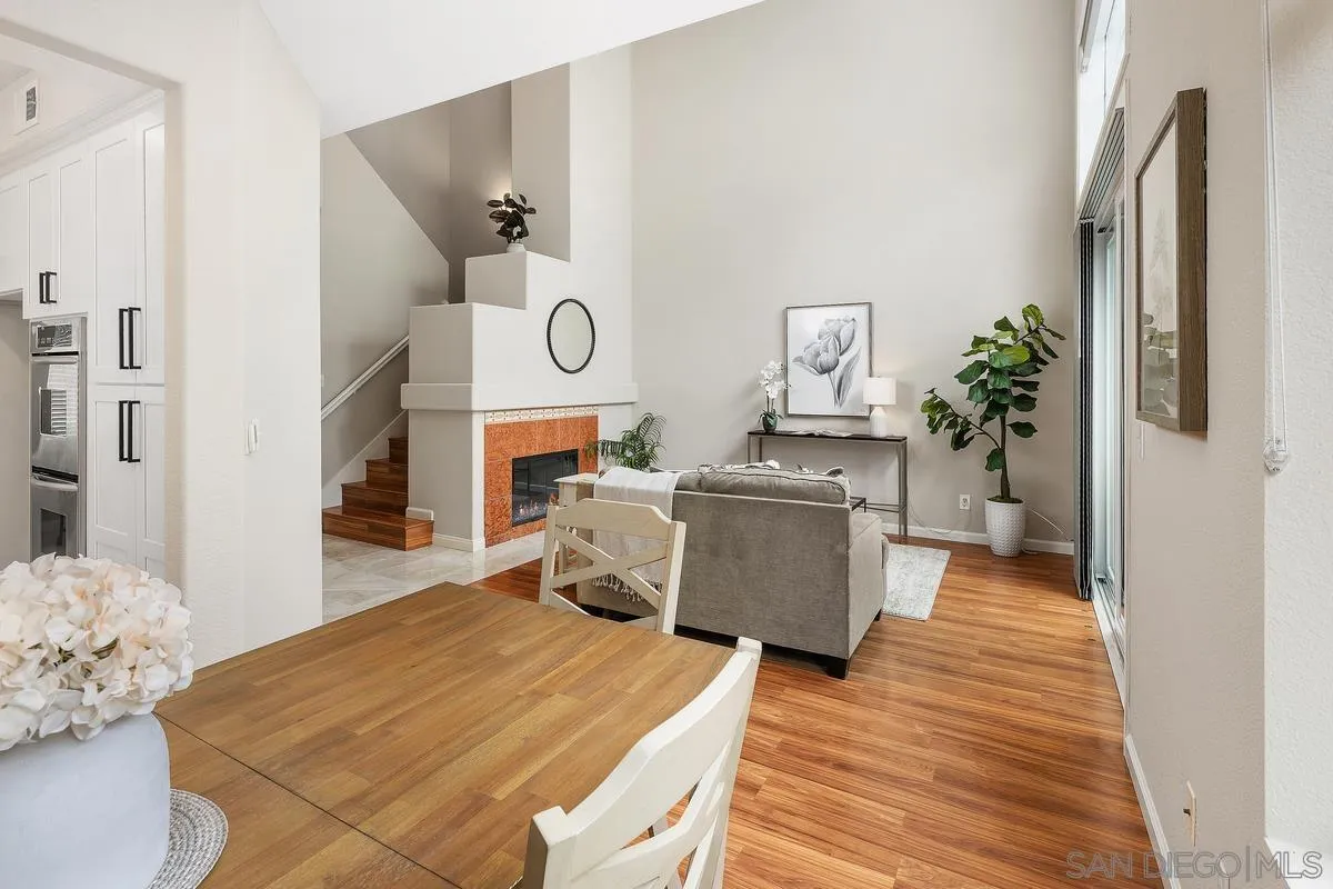 https://cdn.realtyfeed.com/cdn/127/250026847/dcaabce161618127d0037f512401081c.webp