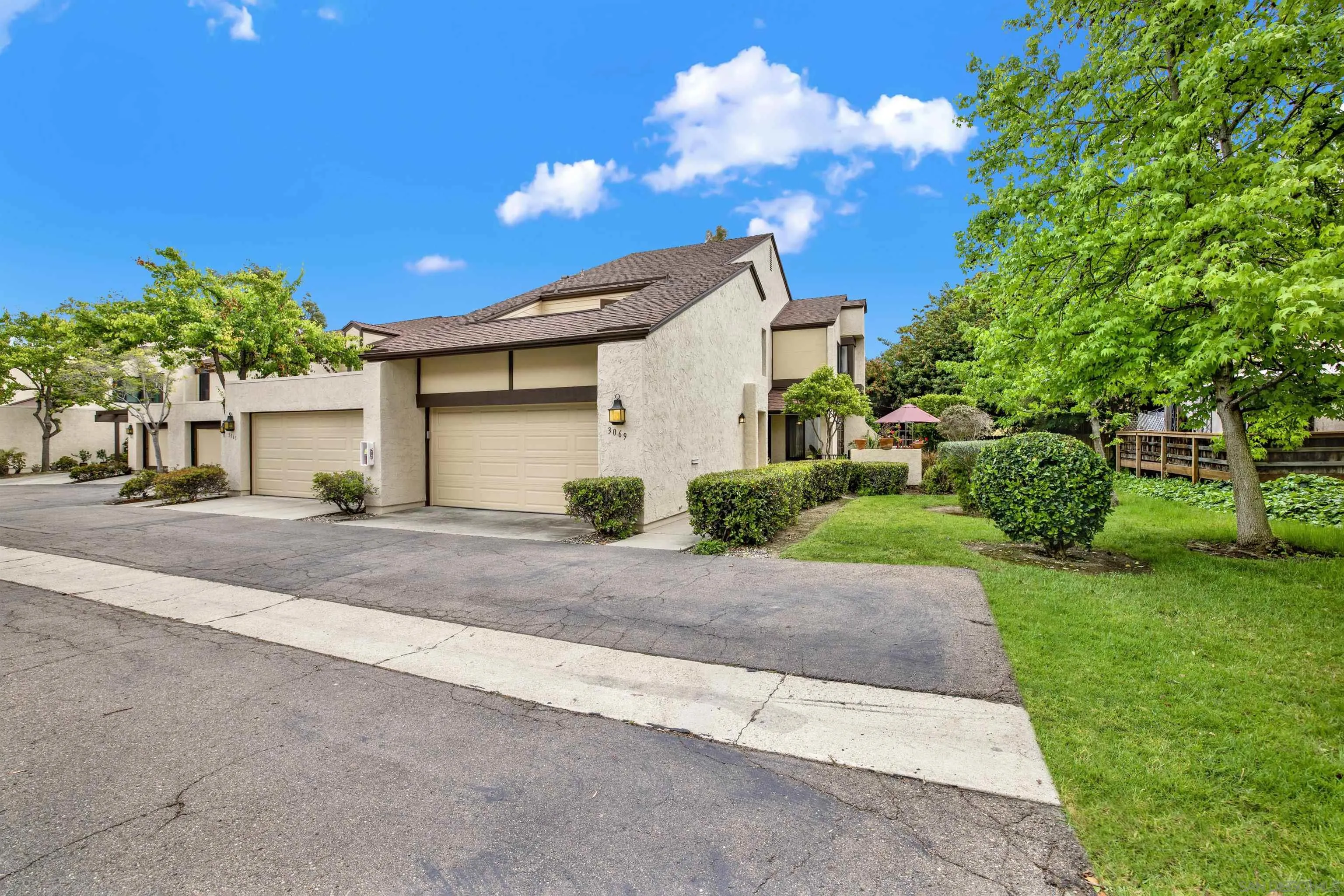 Photo #33: 250026872 Listing: Photo #33