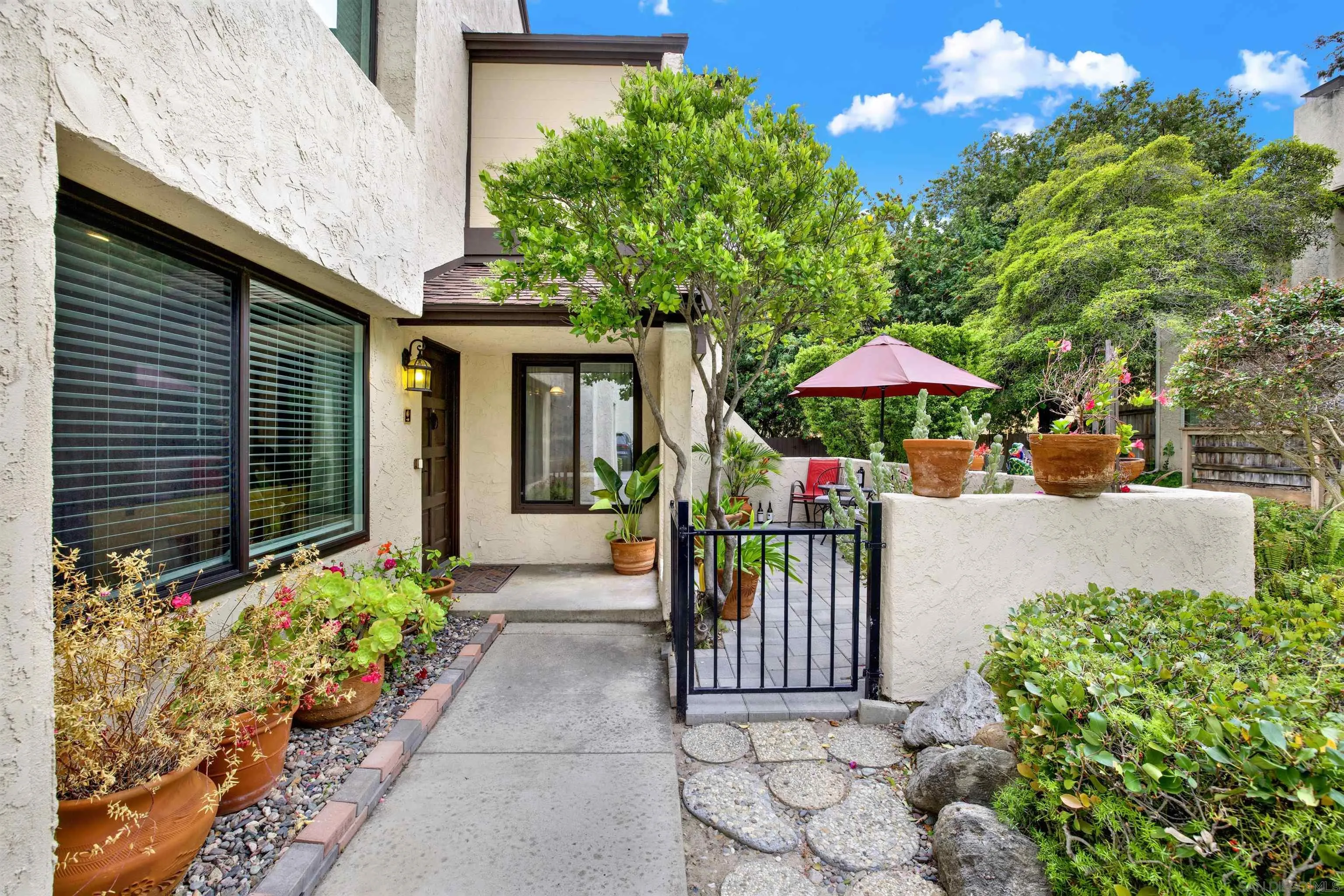 Photo #11: 250026872 Listing: Photo #11