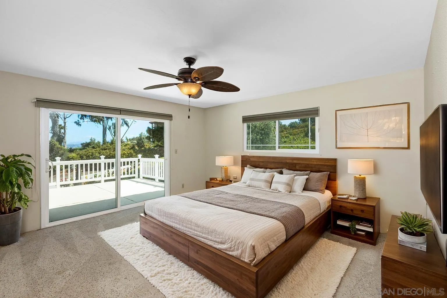 https://cdn.realtyfeed.com/cdn/127/250026892/0d4ec7b5380794e8e1a66adea5eccacc.webp