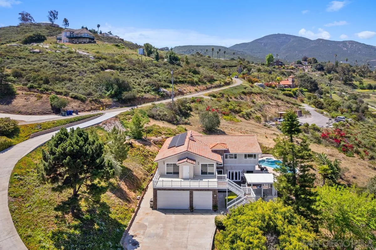 https://cdn.realtyfeed.com/cdn/127/250026892/772c8e3bb12df93eeb31a12fe72df6c9.webp
