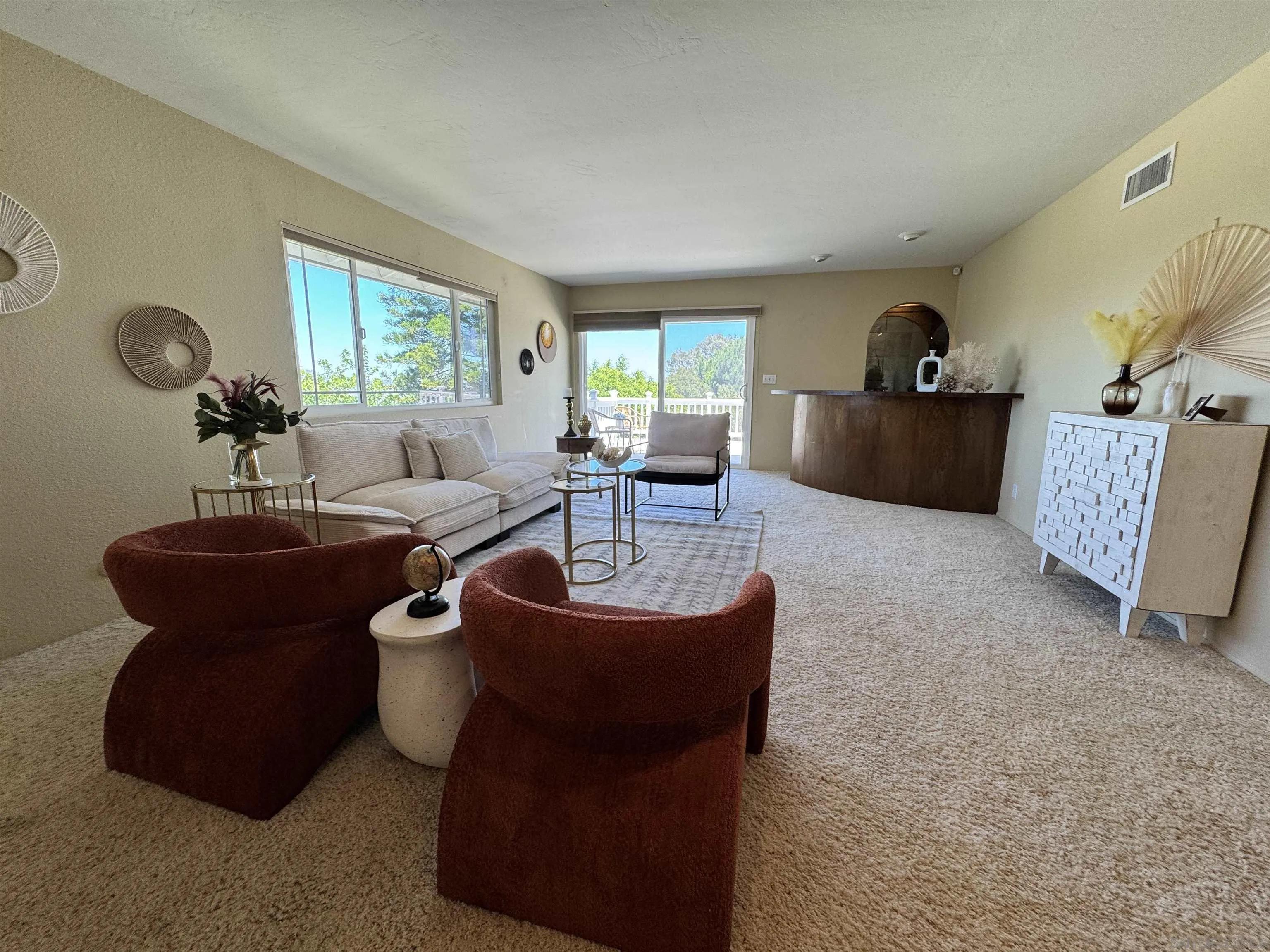 https://cdn.realtyfeed.com/cdn/127/250026892/9eb2b3b72502ae53cc938b7859ebd7a3.webp