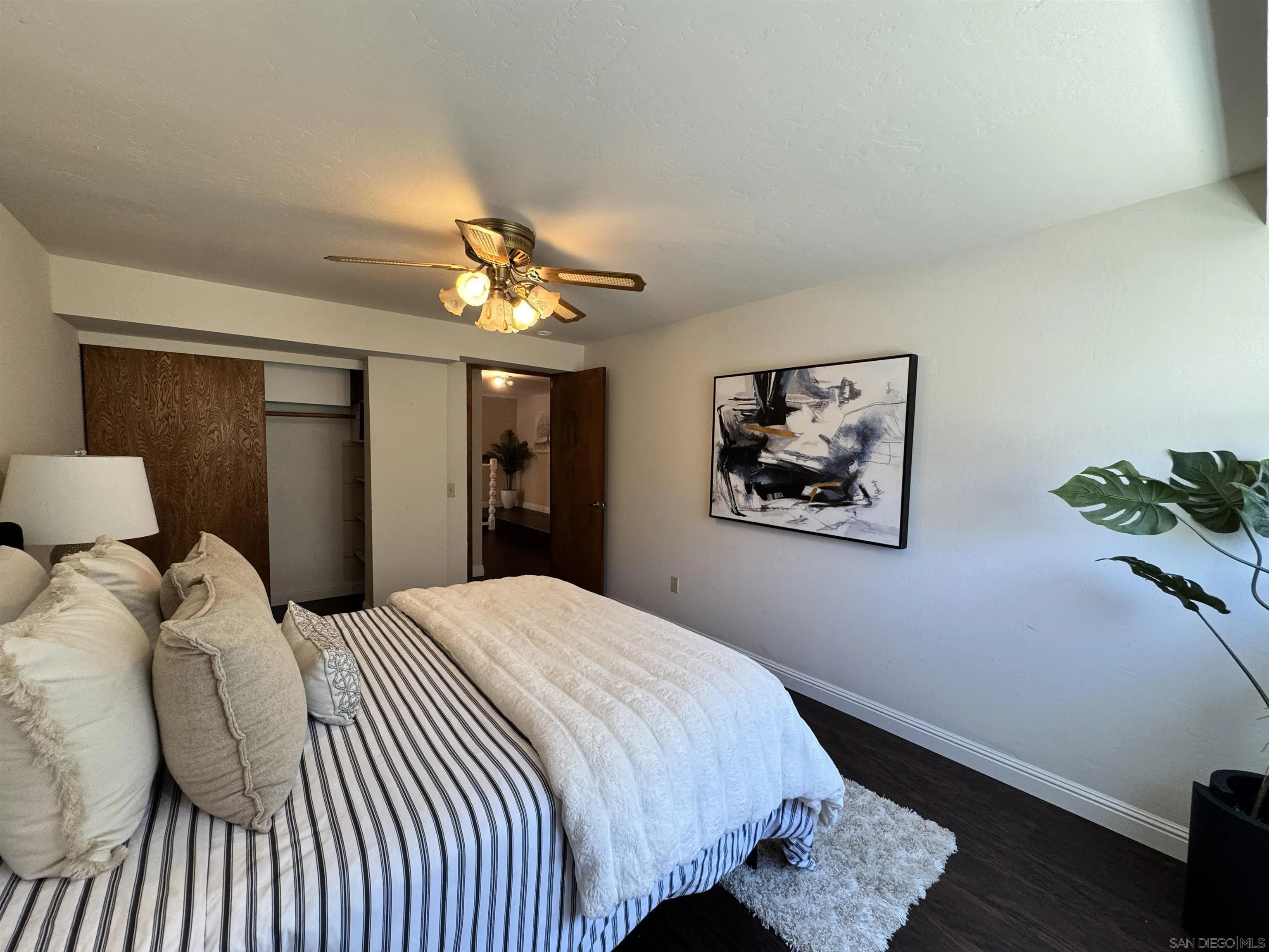 https://cdn.realtyfeed.com/cdn/127/250026892/b771166ba1e663759bf1a2739bae5a4e.webp