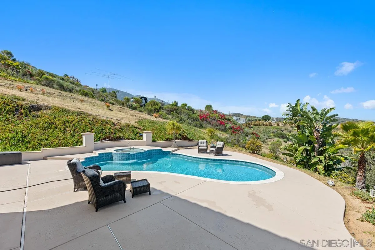 https://cdn.realtyfeed.com/cdn/127/250026892/b9662cc3915ac314e604a616ec34a686.webp