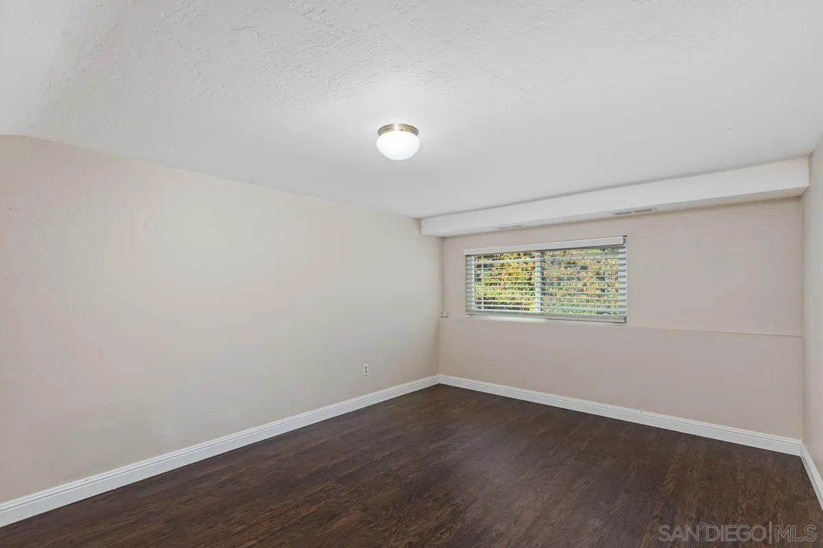 https://cdn.realtyfeed.com/cdn/127/250026892/bf1e2442cc92f2221310445b8c2dae76.webp