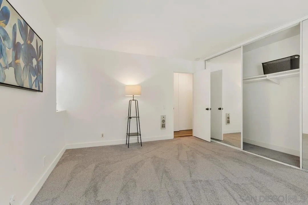 Photo #16: 250026923 Listing: Photo #16