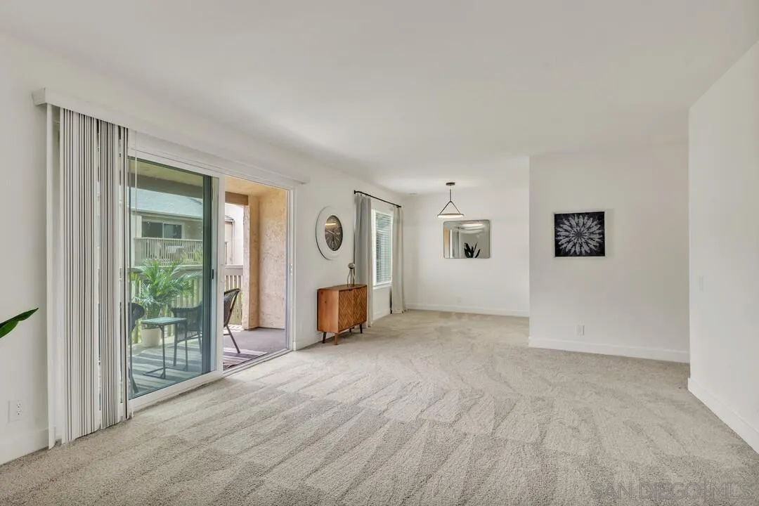 Photo #10: 250026923 Listing: Photo #10