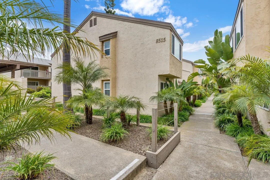 Photo #2: 250026923 Listing 