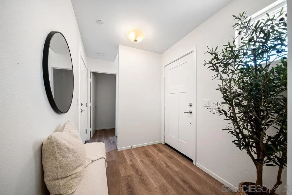 Photo #3: 250026931 Listing 