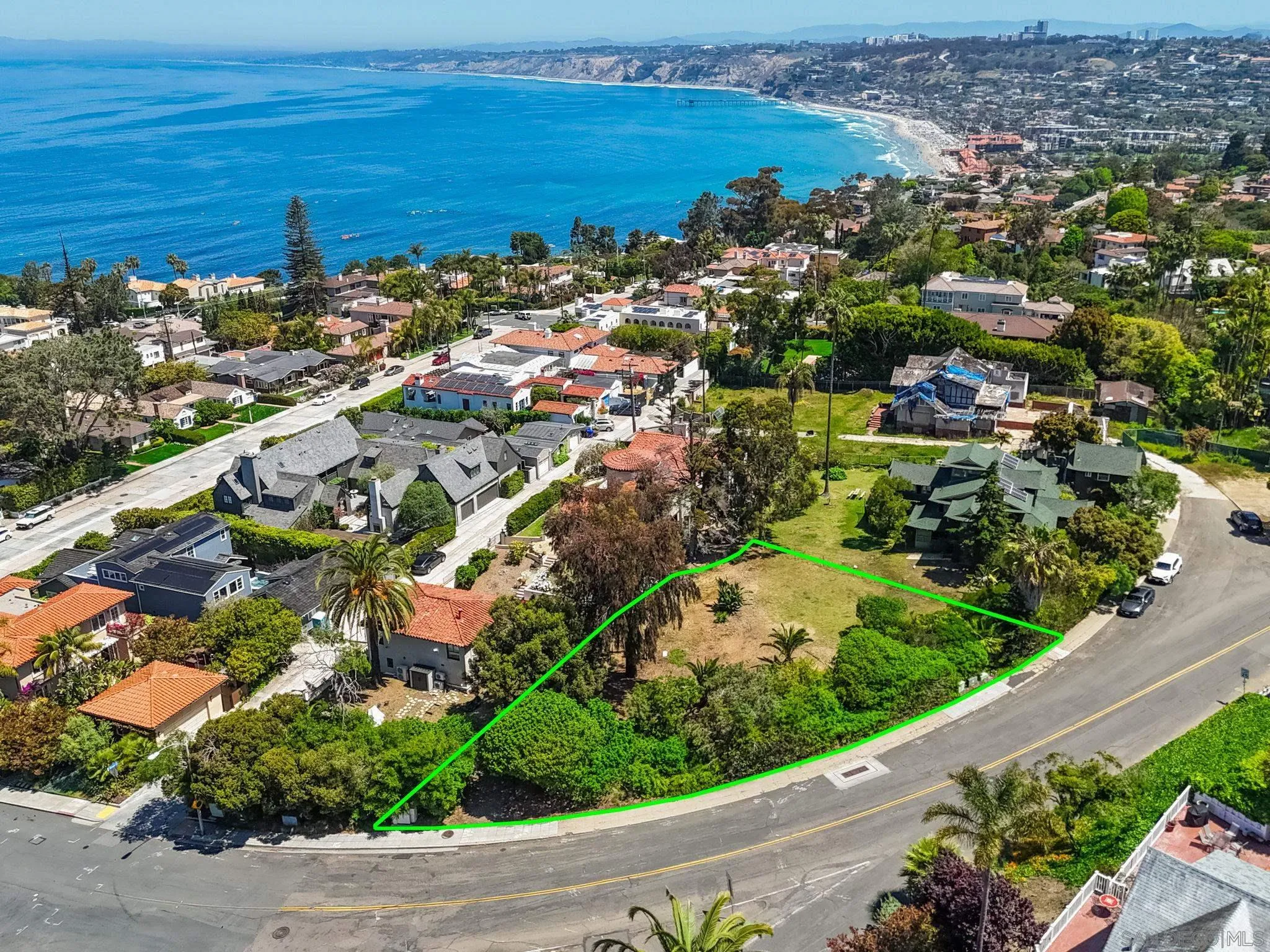 La Jolla, CA 92037