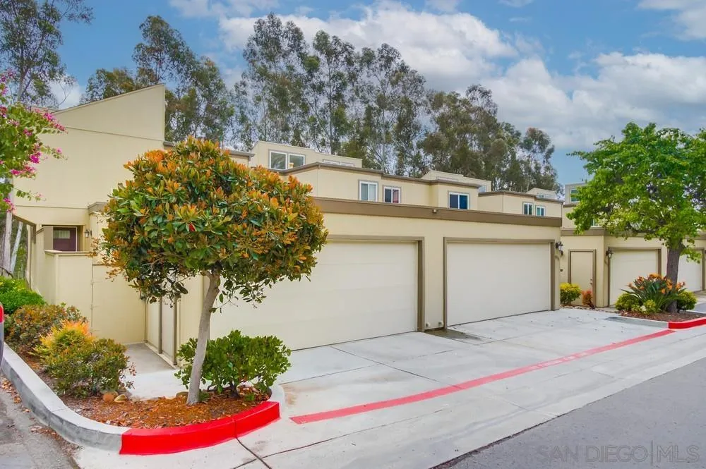 Photo #2: 250026971 Listing 