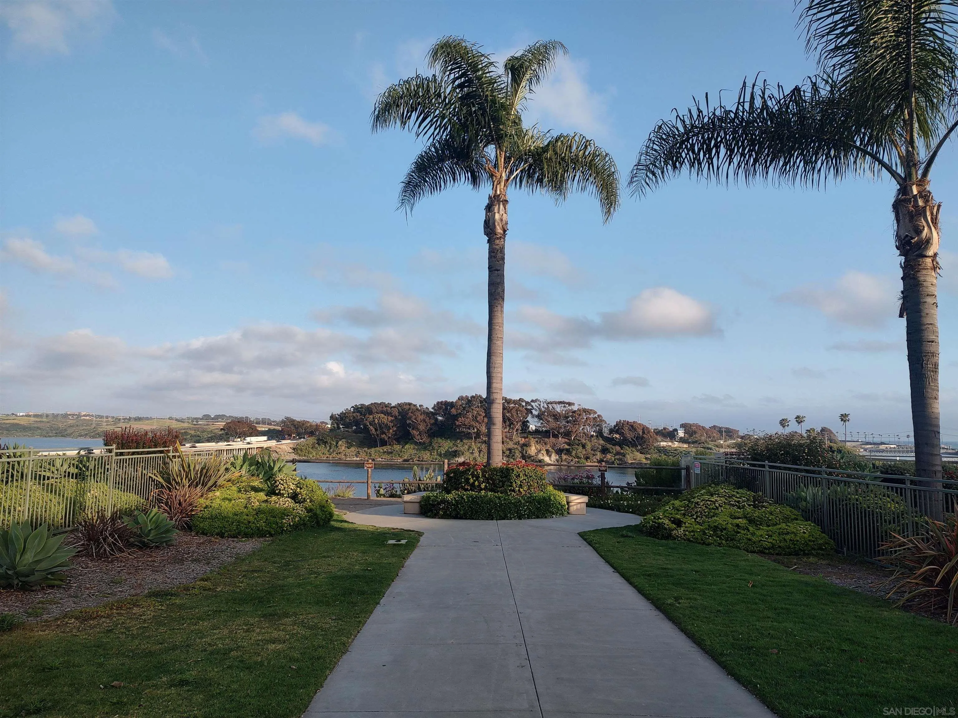 Photo #27: 250026989 Listing: Photo #27