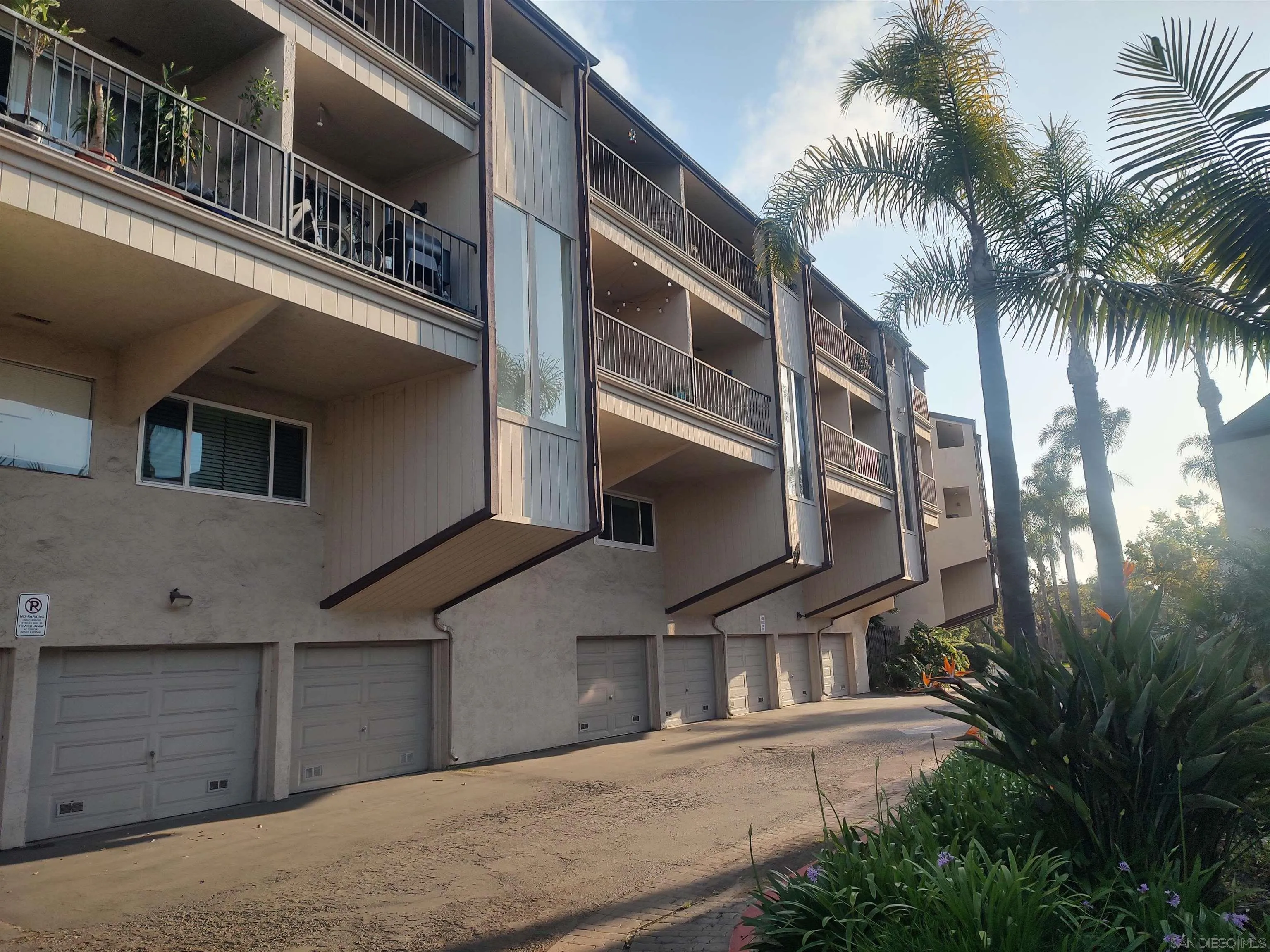 Photo #23: 250026989 Listing: Photo #23