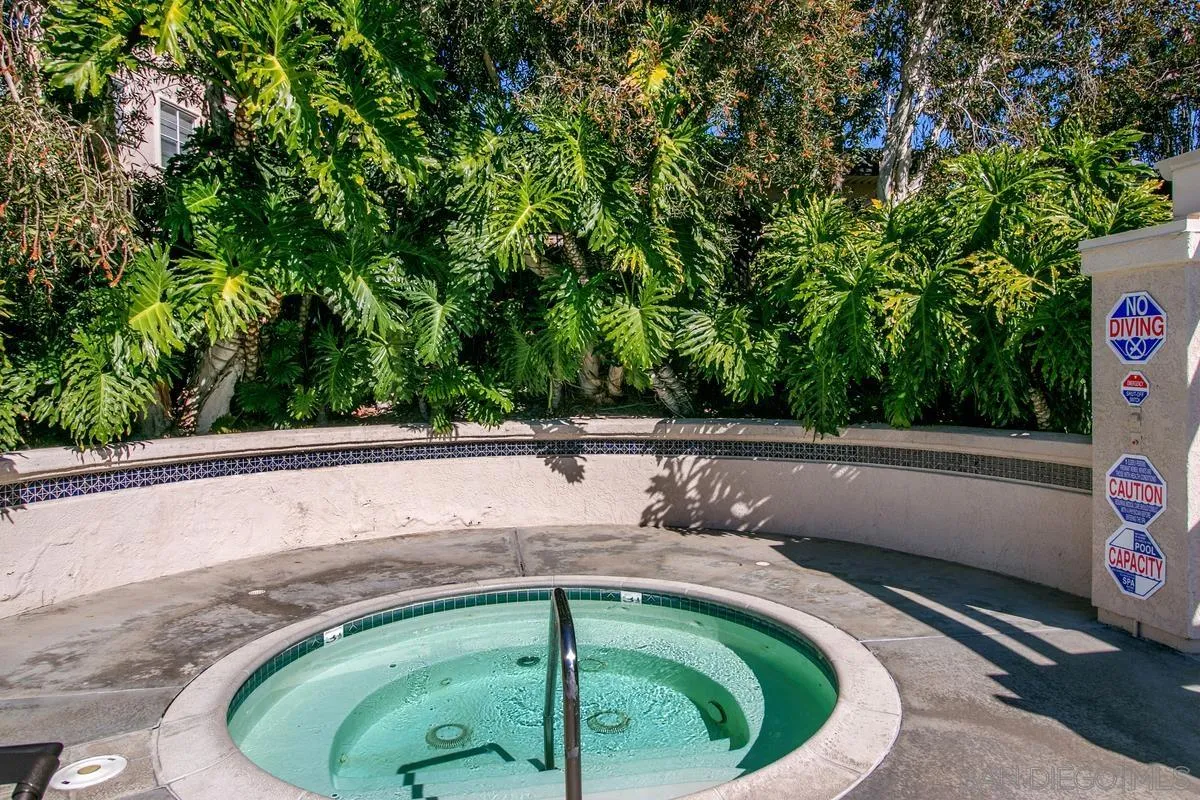 https://cdn.realtyfeed.com/cdn/127/250027006/1a62115eb75ddb196a1a131539820b4c.webp