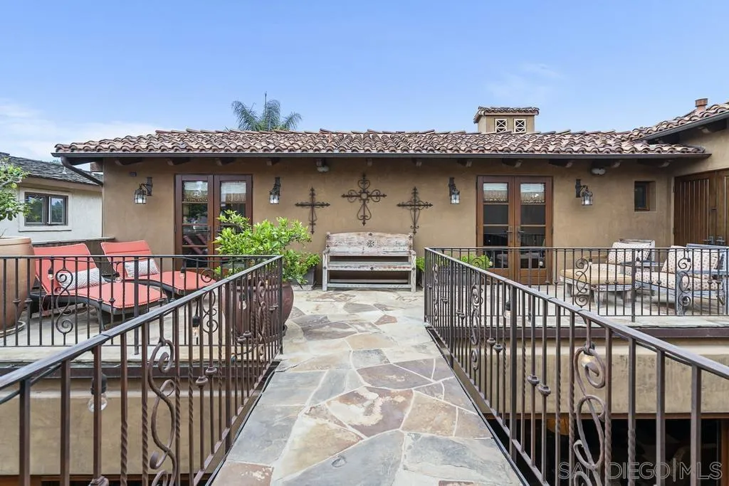 https://cdn.realtyfeed.com/cdn/127/250027035/3c29776832fc977378288907122645d2.webp