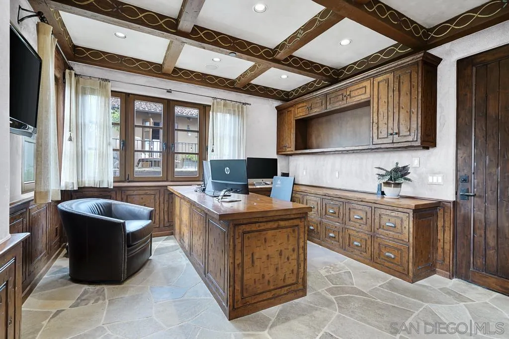 https://cdn.realtyfeed.com/cdn/127/250027035/88fe3ba3557528fe61fae7d1a37239ae.webp