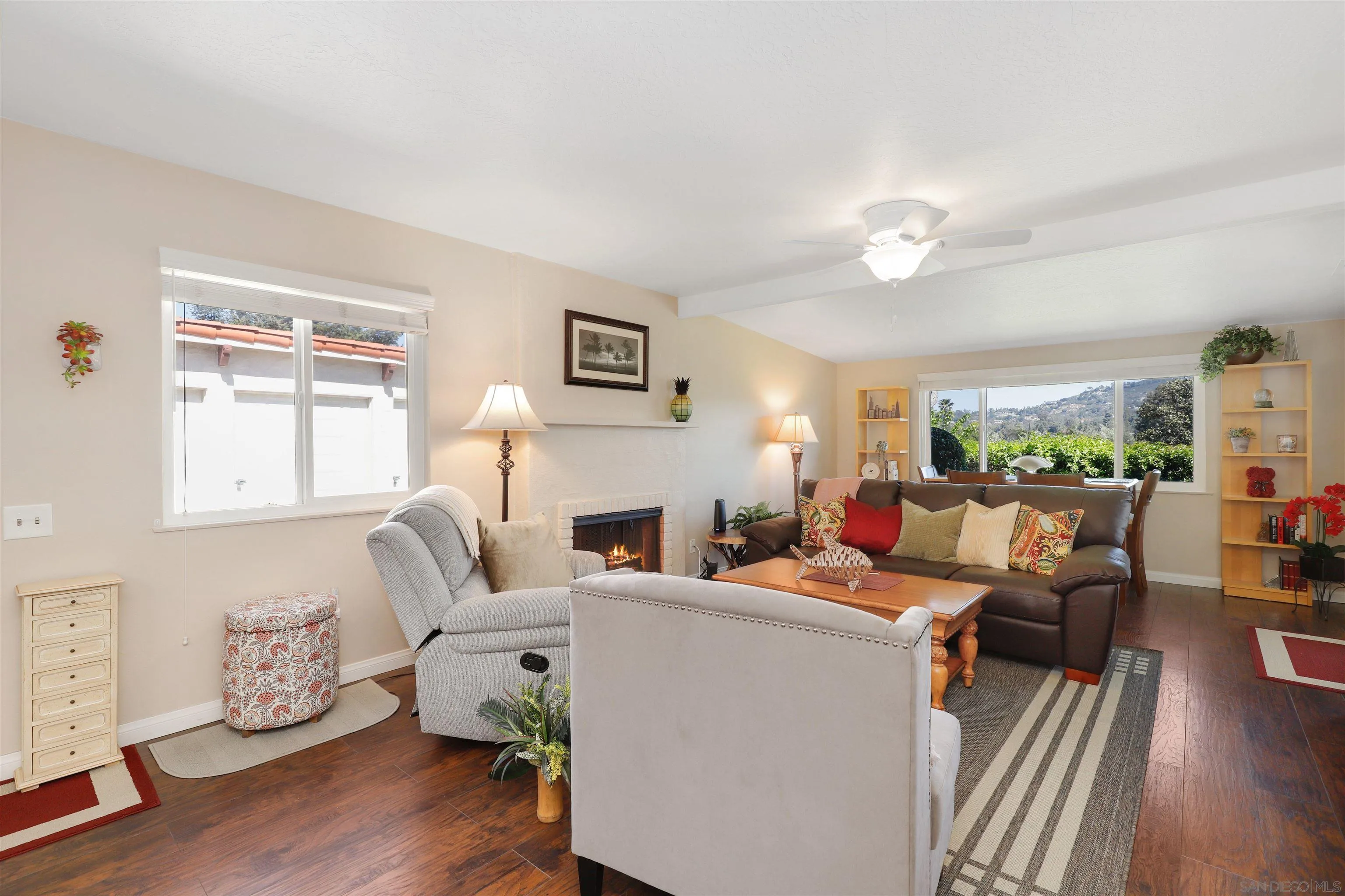 Photo #3: 250027055 Listing 