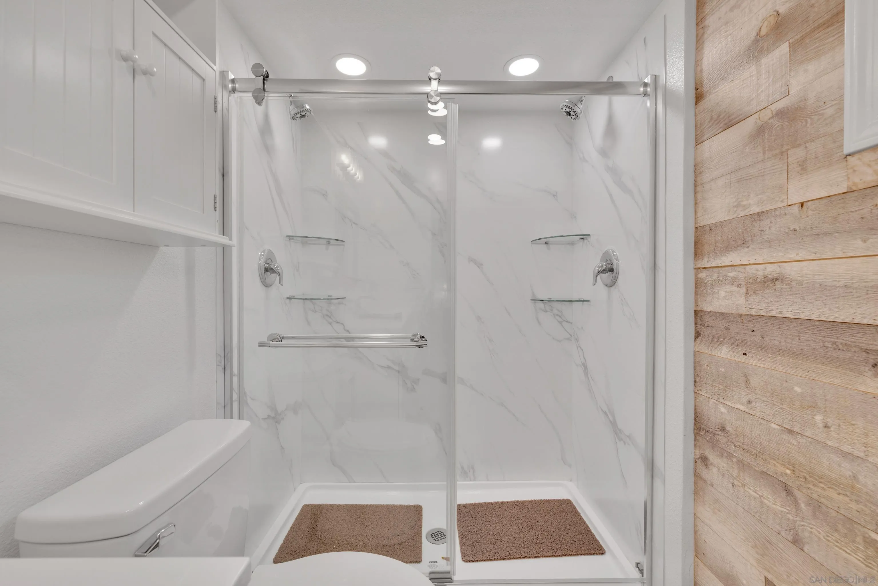 https://cdn.realtyfeed.com/cdn/127/250027057/295bc011f58442429672b118a83b1b6a.webp