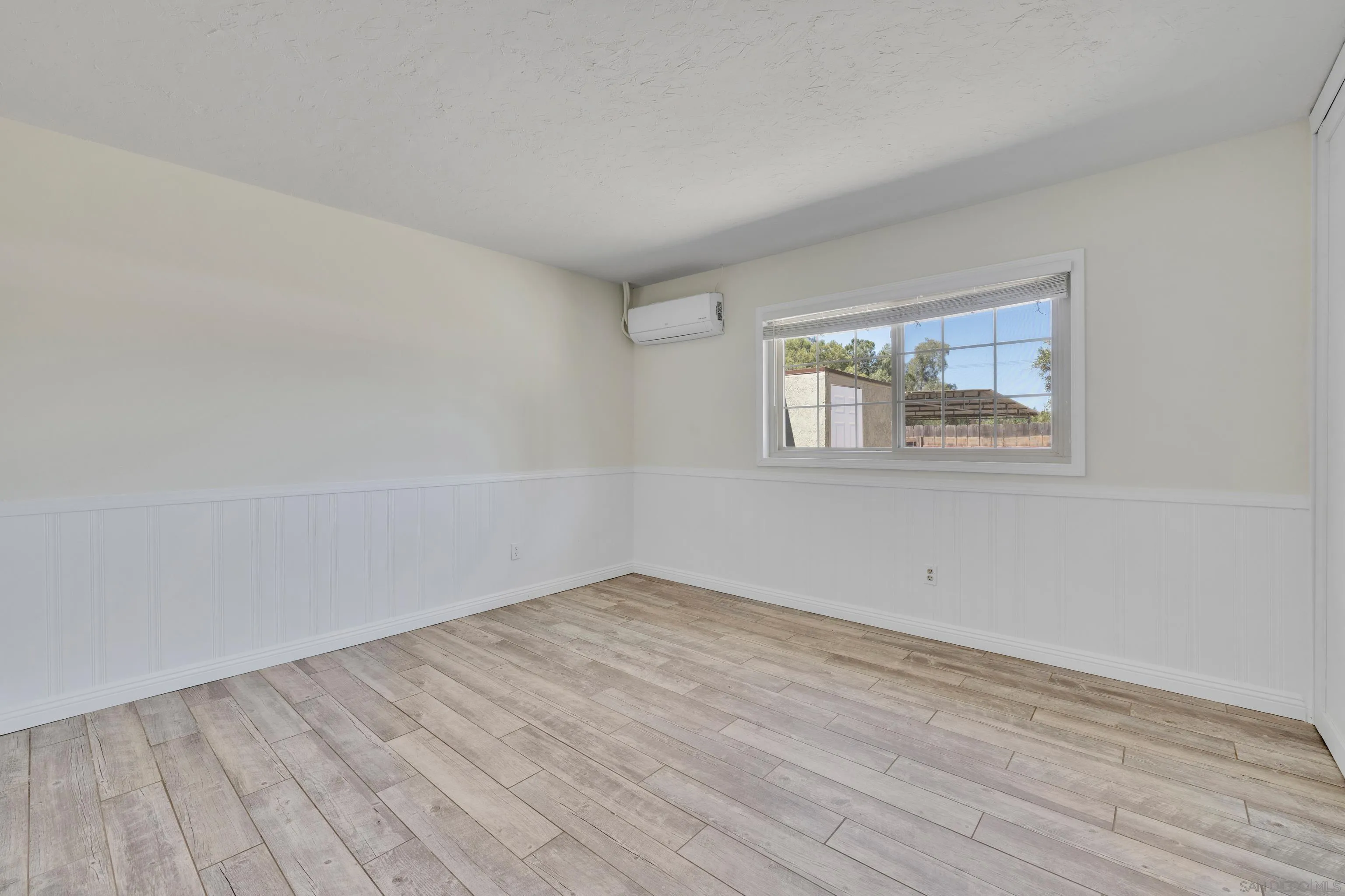 https://cdn.realtyfeed.com/cdn/127/250027057/9404b559f7331210316e59cf0fb1a257.webp