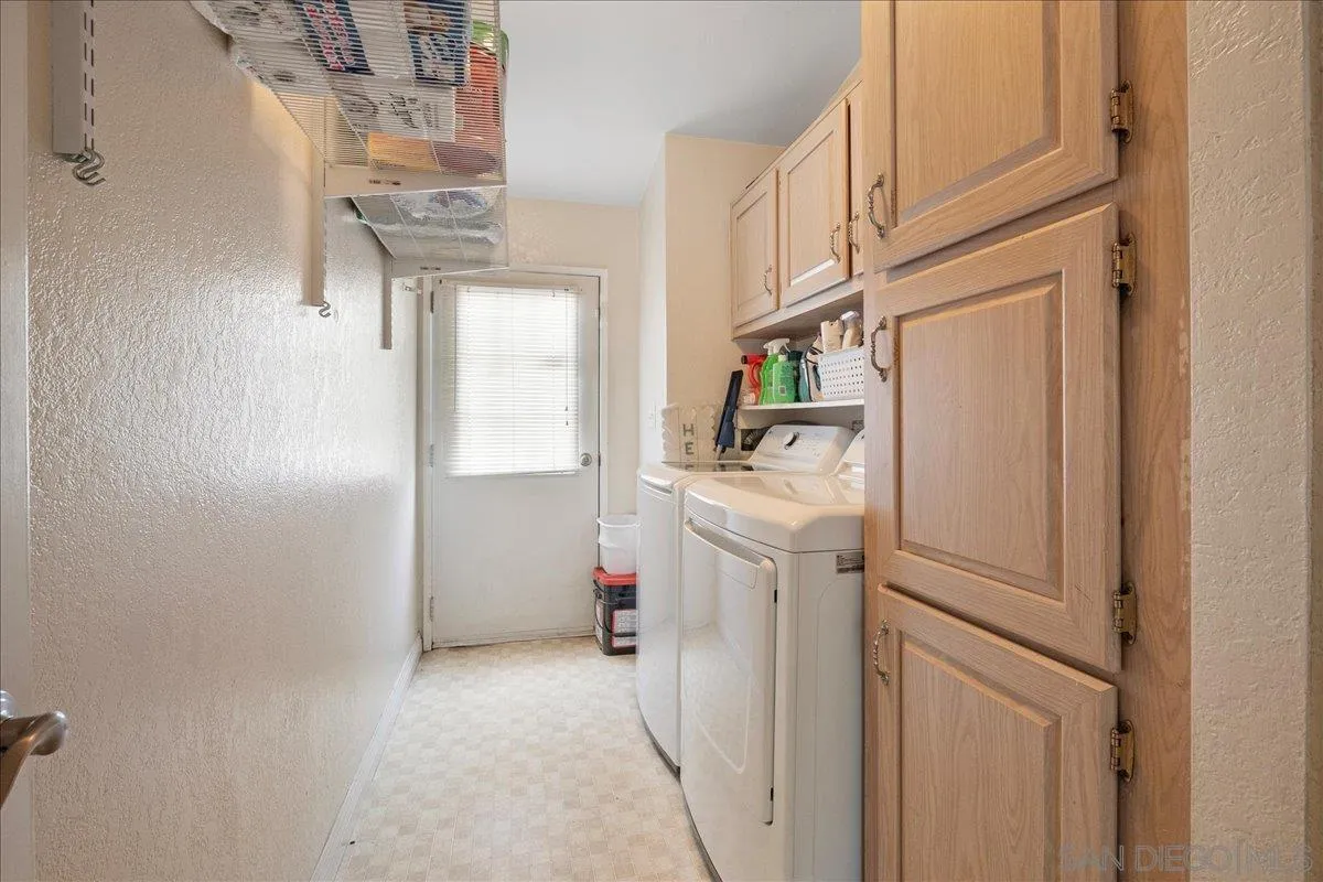 https://cdn.realtyfeed.com/cdn/127/250027062/139da5983f9d6a789dd69f0974fe3397.webp