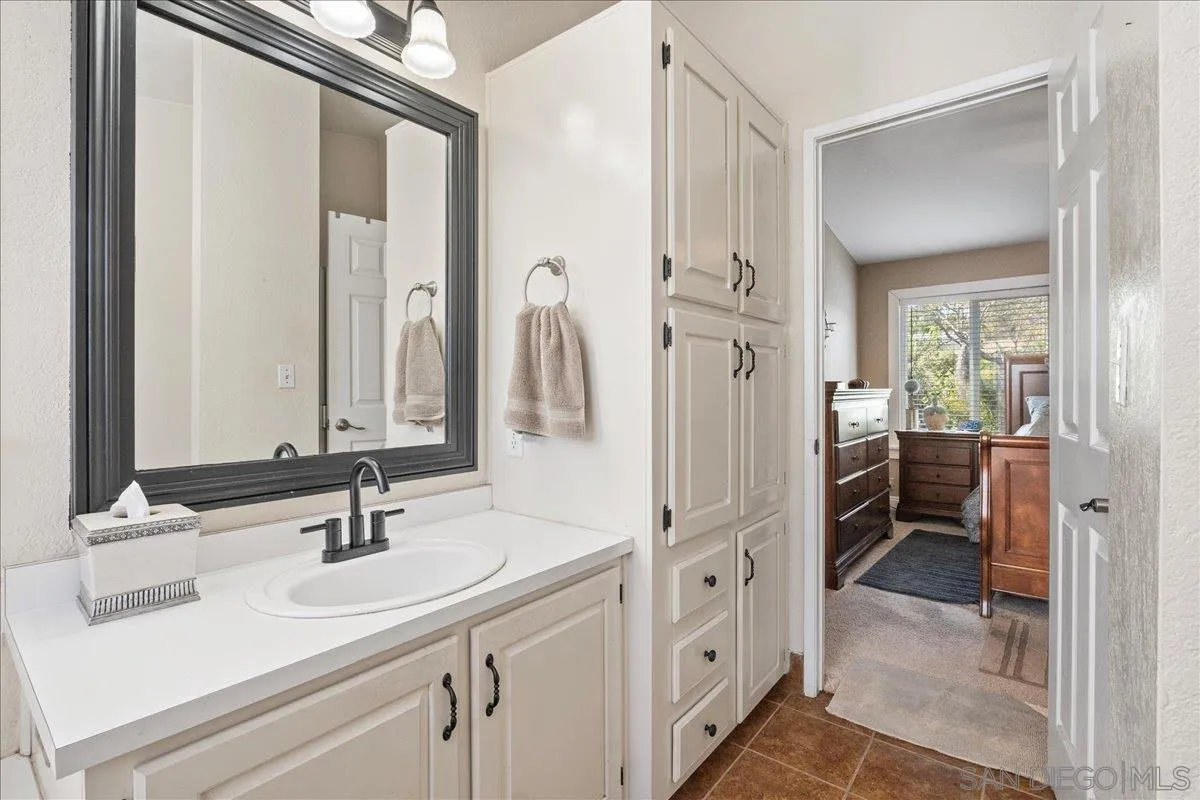 https://cdn.realtyfeed.com/cdn/127/250027062/a612057f93352b7929be06c6007edd75.webp