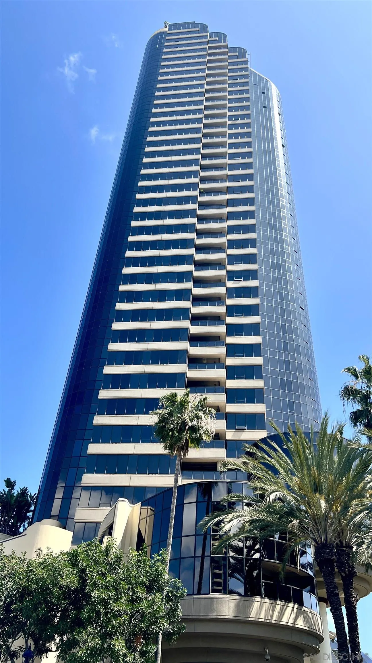 https://cdn.realtyfeed.com/cdn/127/250027087/4c956fd8031f17b905185748292216cb.webp