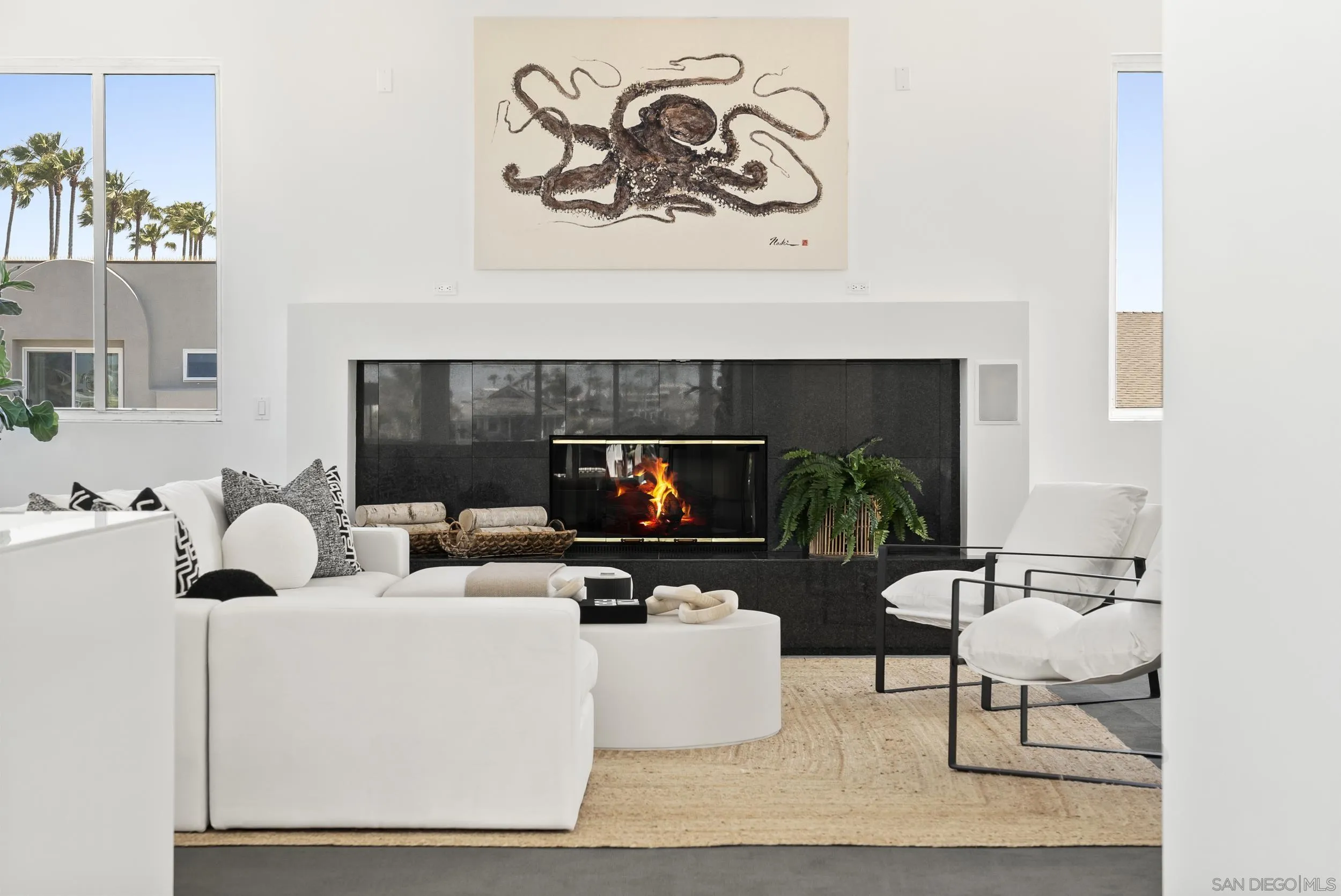 https://cdn.realtyfeed.com/cdn/127/250027089/766d2ad5044487674418464a03be7e30.webp