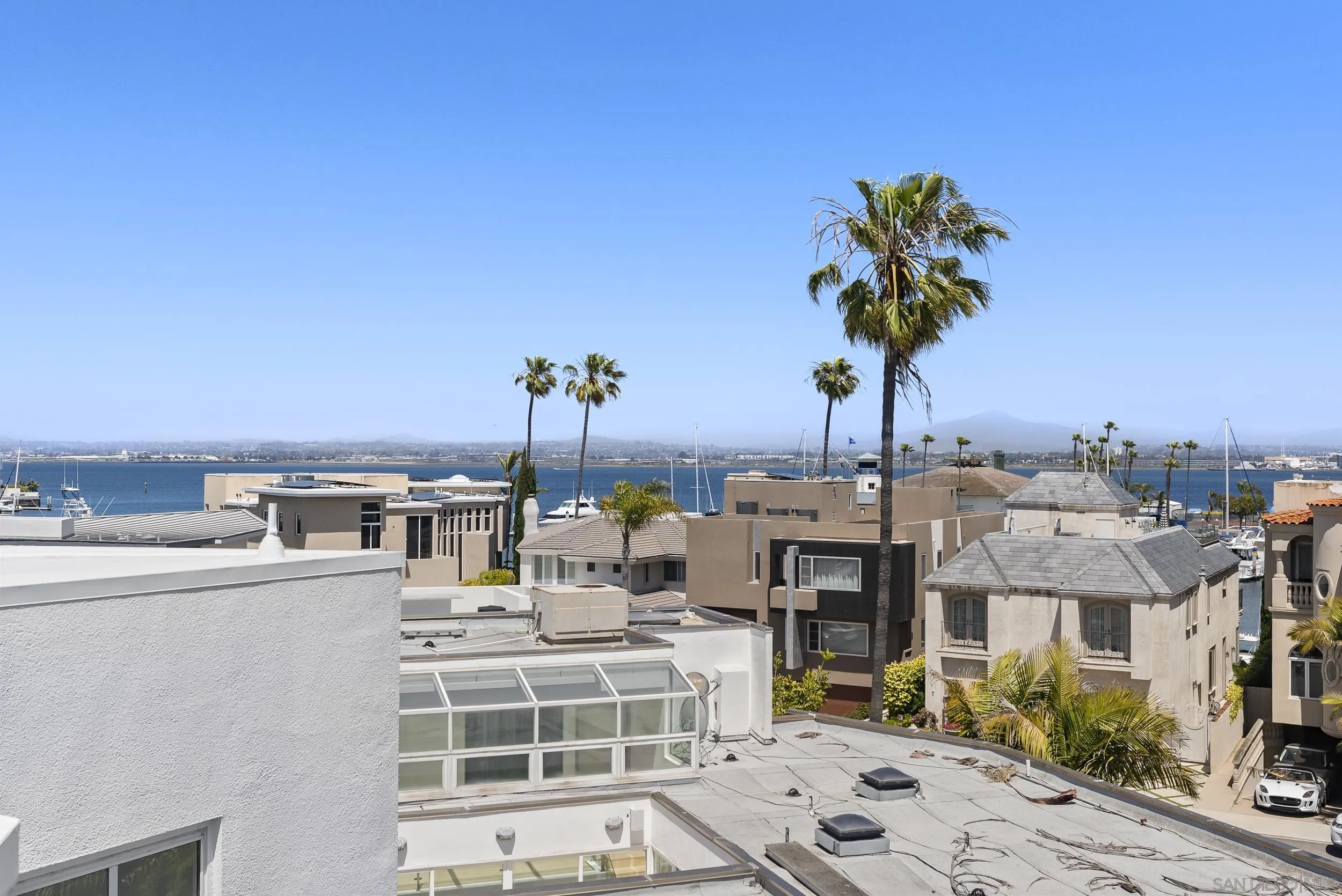 https://cdn.realtyfeed.com/cdn/127/250027089/e2d60dc03daae62900daccdb7b827cf5.webp