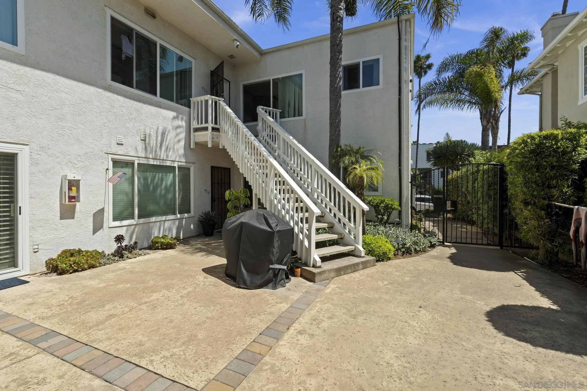 https://cdn.realtyfeed.com/cdn/127/250027174/9cc68925b0c4a0170b212d6f6657e143.webp