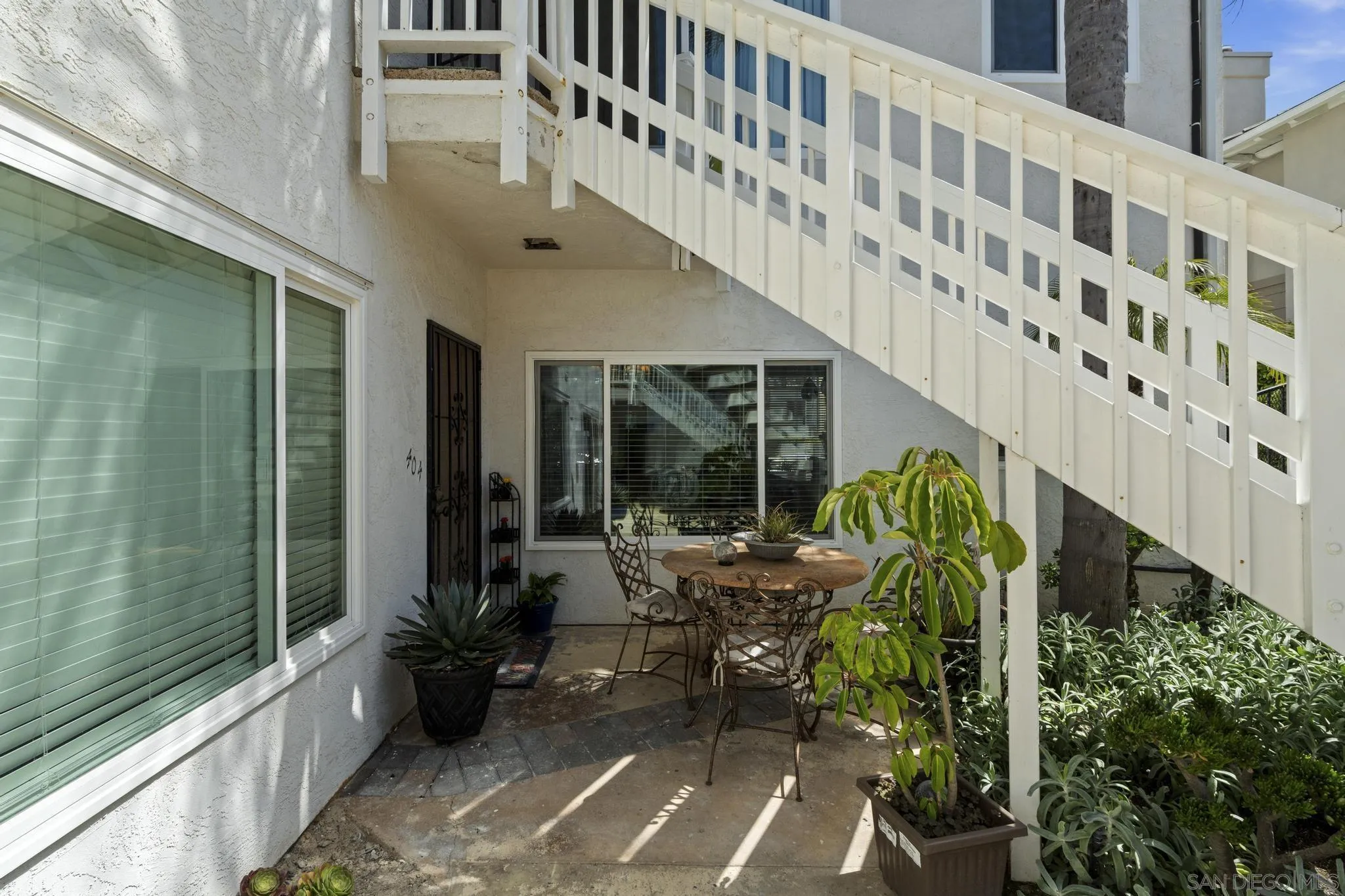 https://cdn.realtyfeed.com/cdn/127/250027174/f895e29423882cd5934dcfe6763047e3.webp