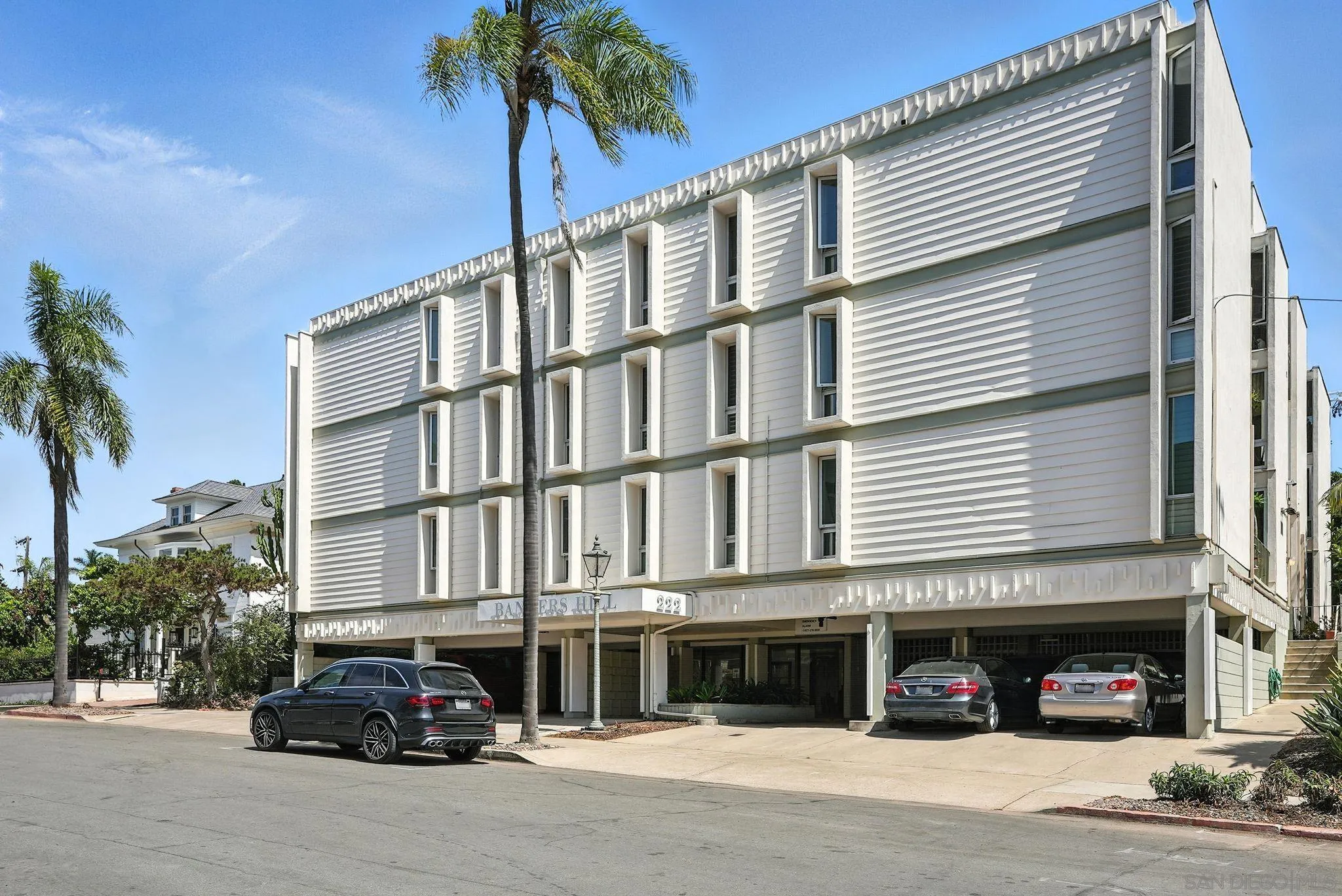 https://cdn.realtyfeed.com/cdn/127/250027181/8604abdaa6ca9824aa5735c6e41ef803.webp