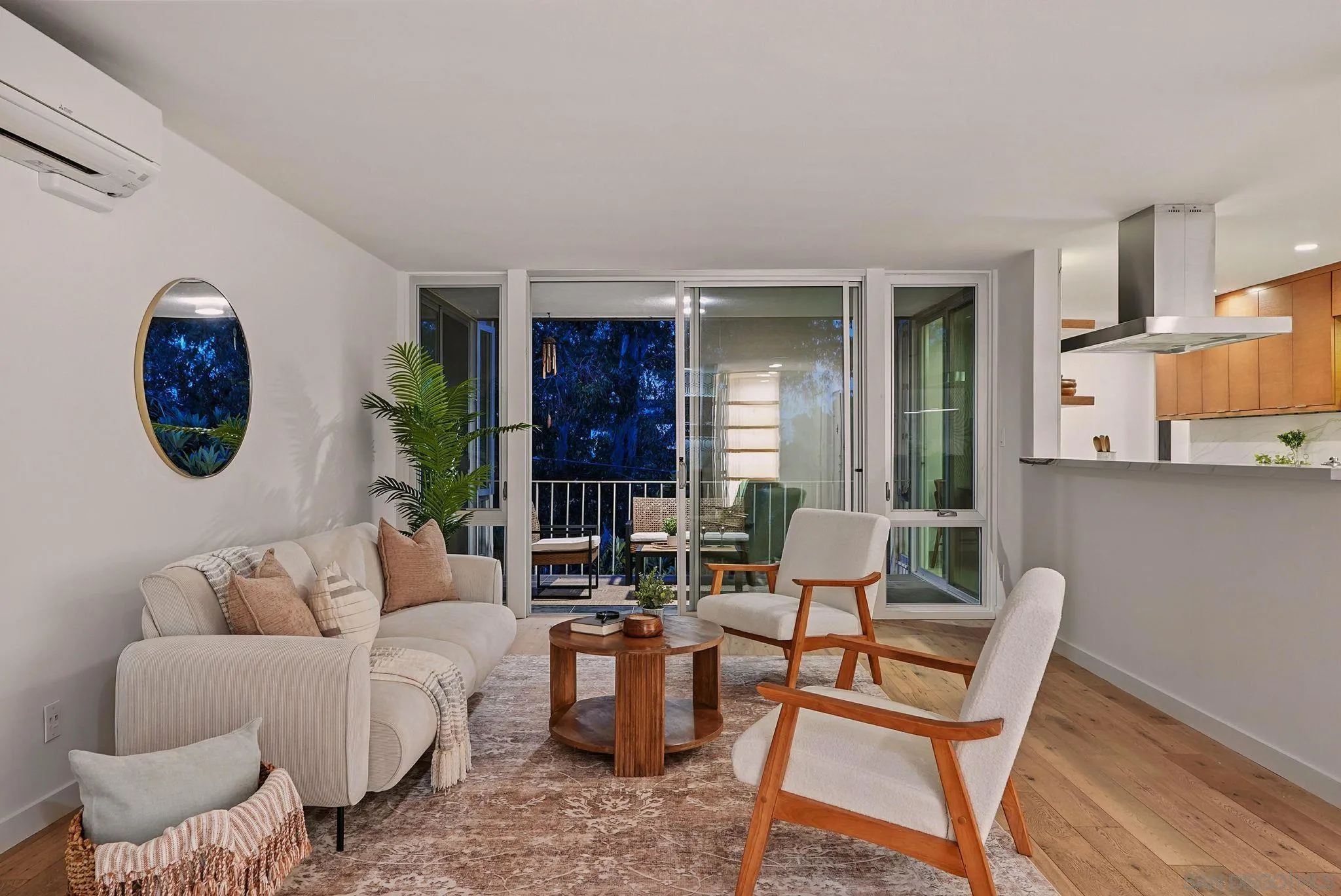 https://cdn.realtyfeed.com/cdn/127/250027181/995ffd30f752a42a81540dd7bdcbf7bd.webp