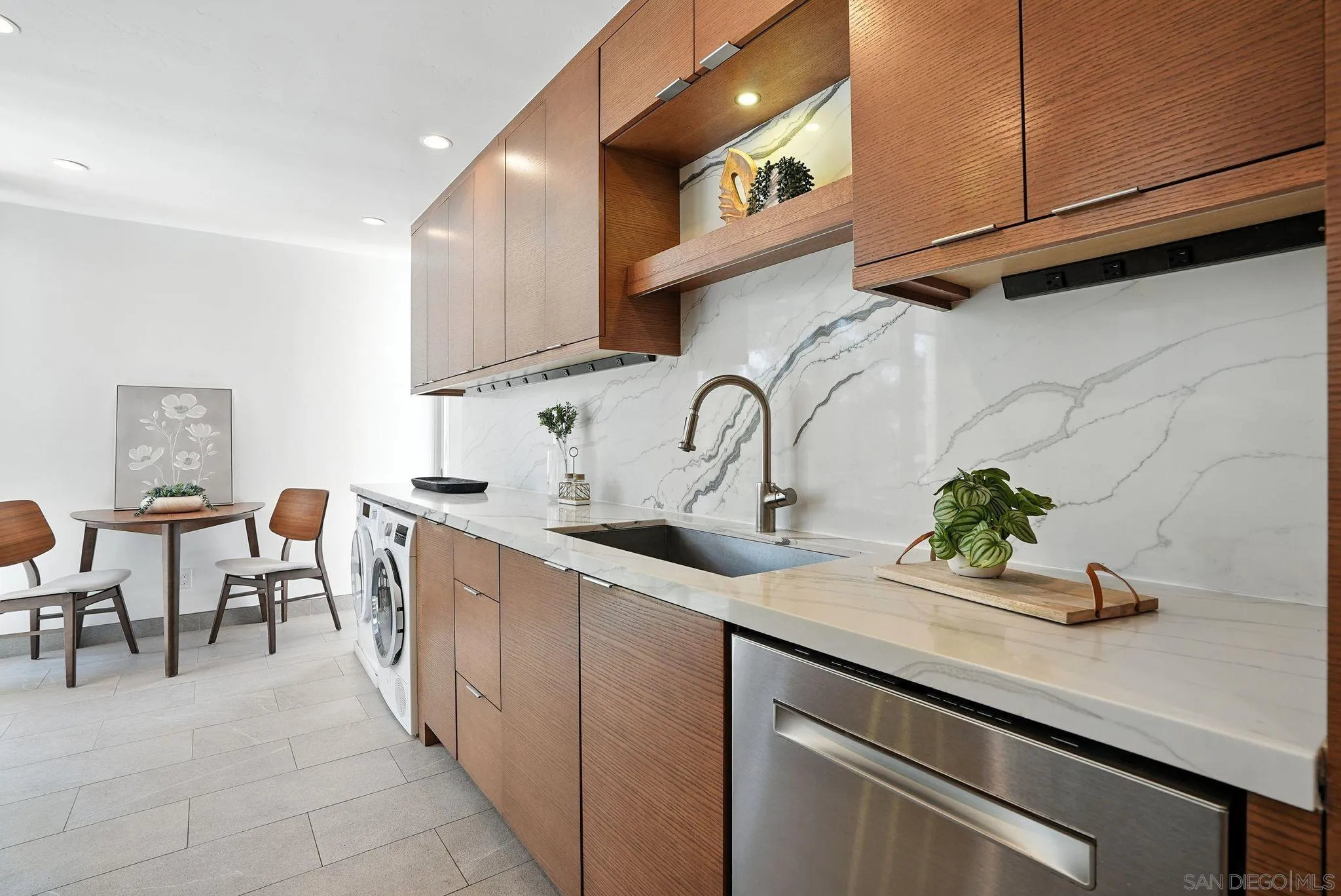 https://cdn.realtyfeed.com/cdn/127/250027181/d76ac12b3fd46d8ae56e05234d94e51a.webp