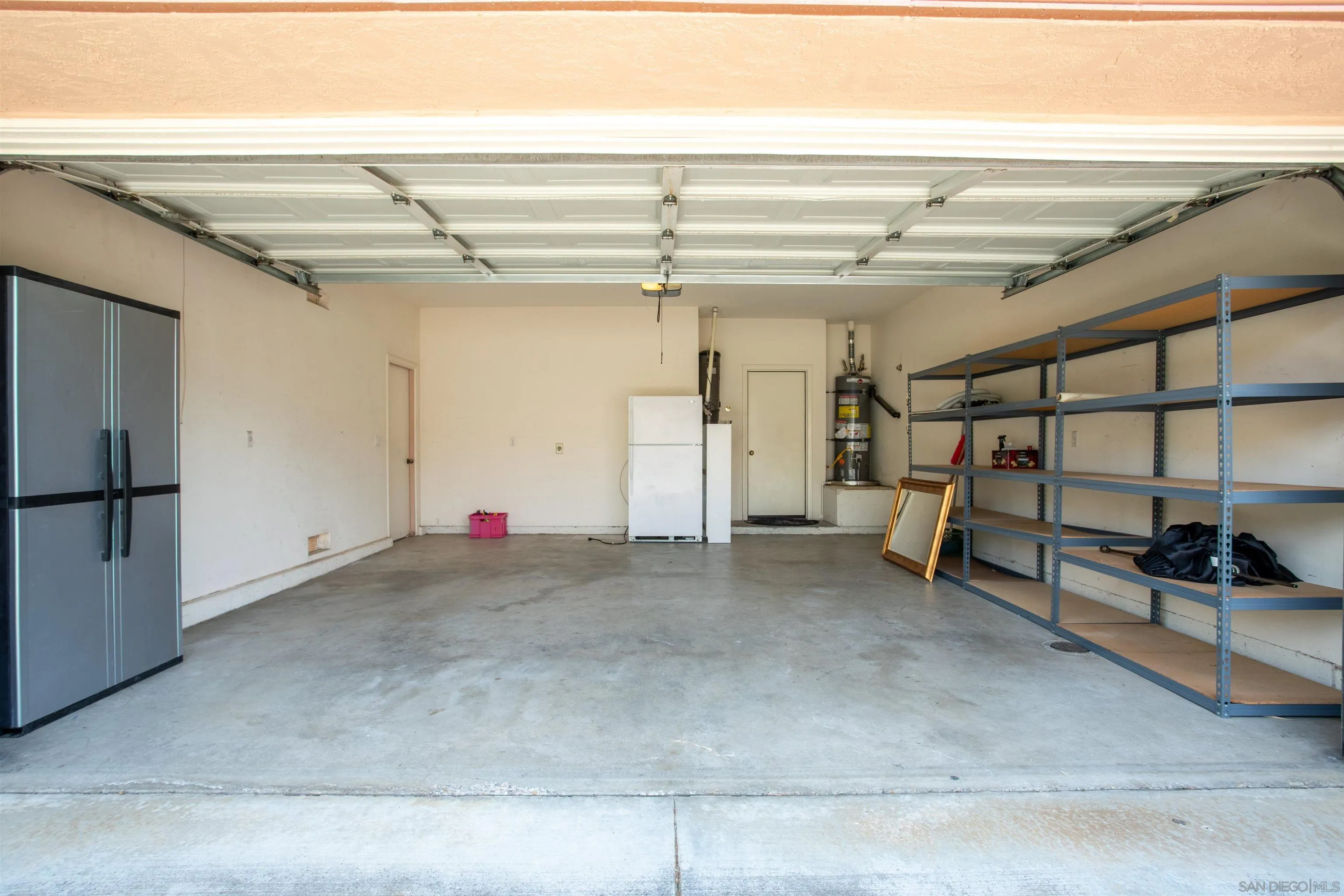 https://cdn.realtyfeed.com/cdn/127/250027201/466536aaaf382d2ef1ab6f7508f3e8c1.webp
