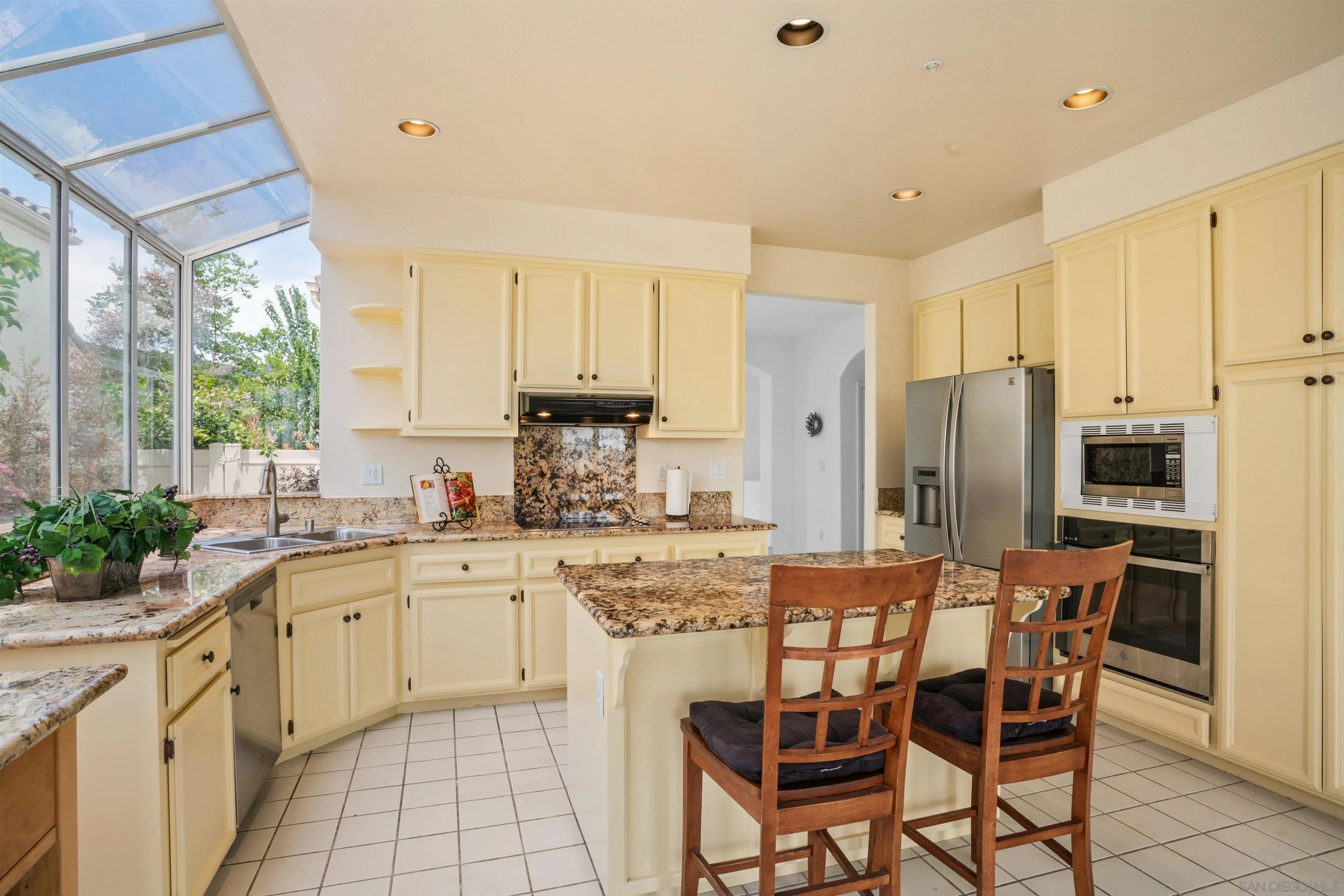 https://cdn.realtyfeed.com/cdn/127/250027201/7fb212582892d7c5132c05fe30e25d3d.webp