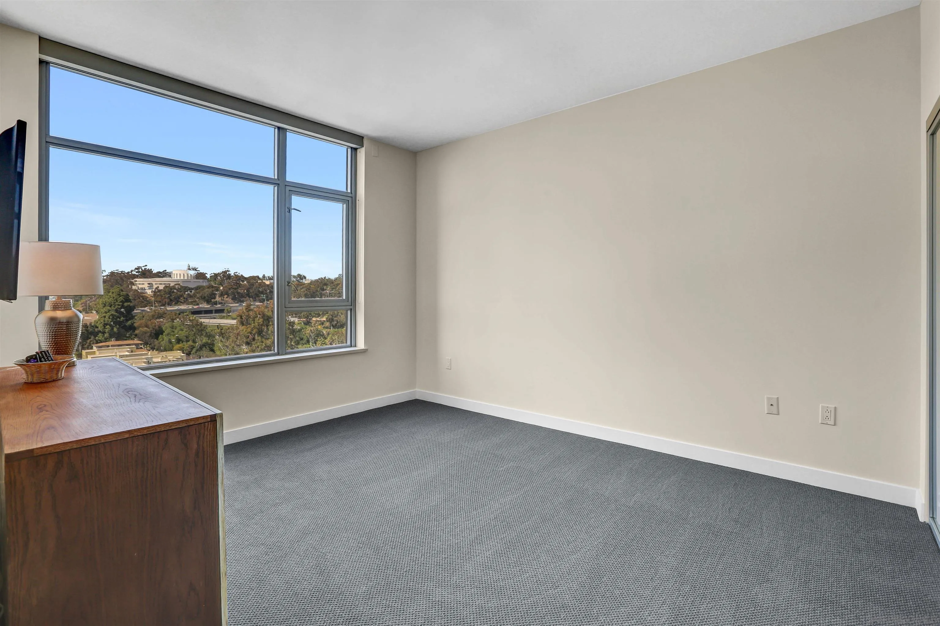 Photo #13: 250027233 Listing: Photo #13