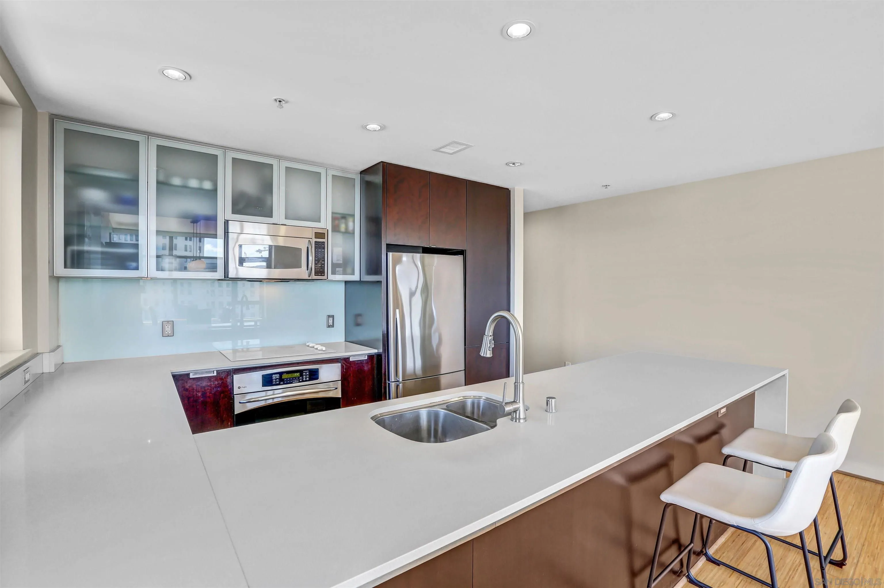 Photo #11: 250027233 Listing: Photo #11