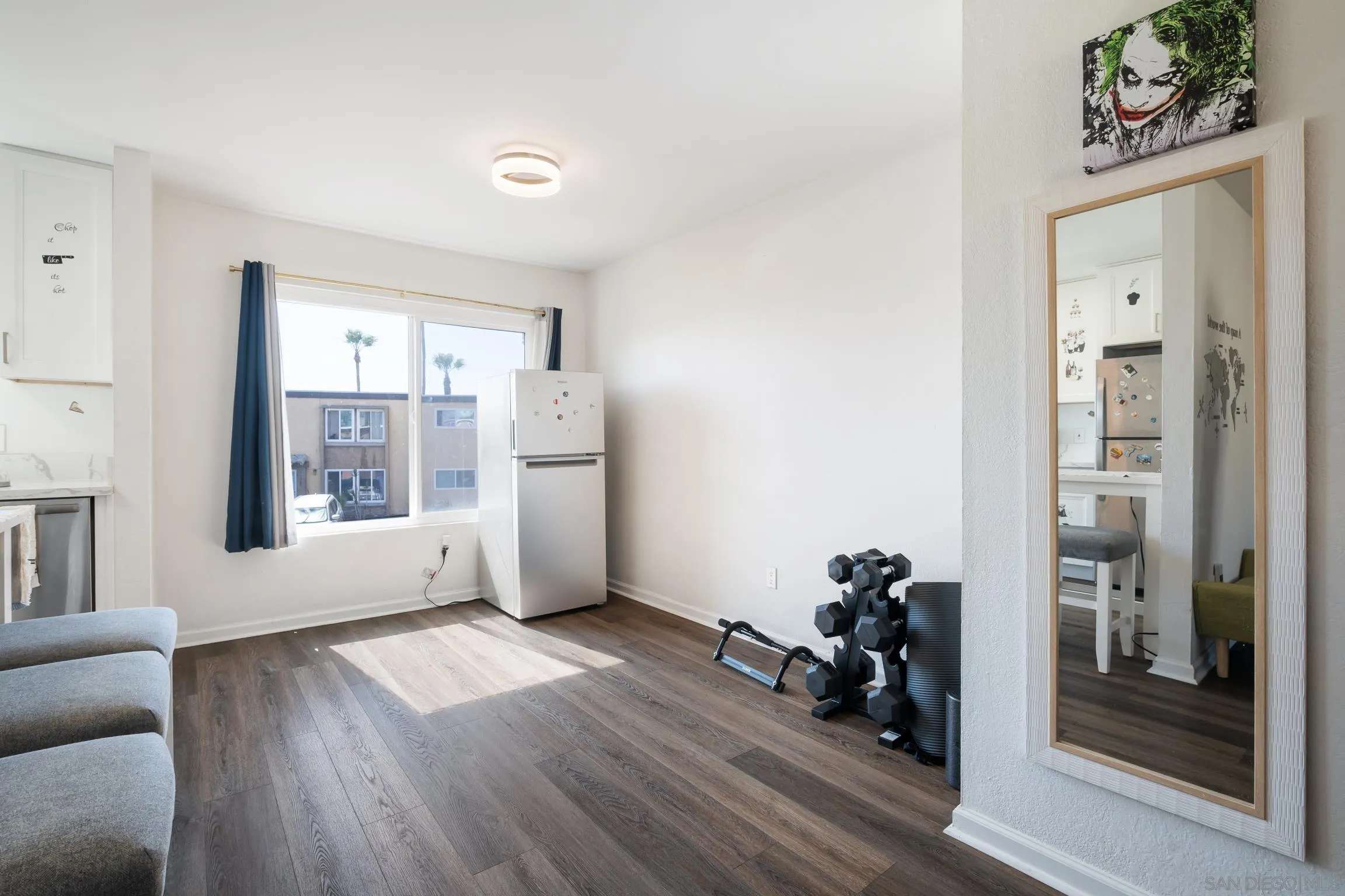 Photo #2: 250027247 Listing 