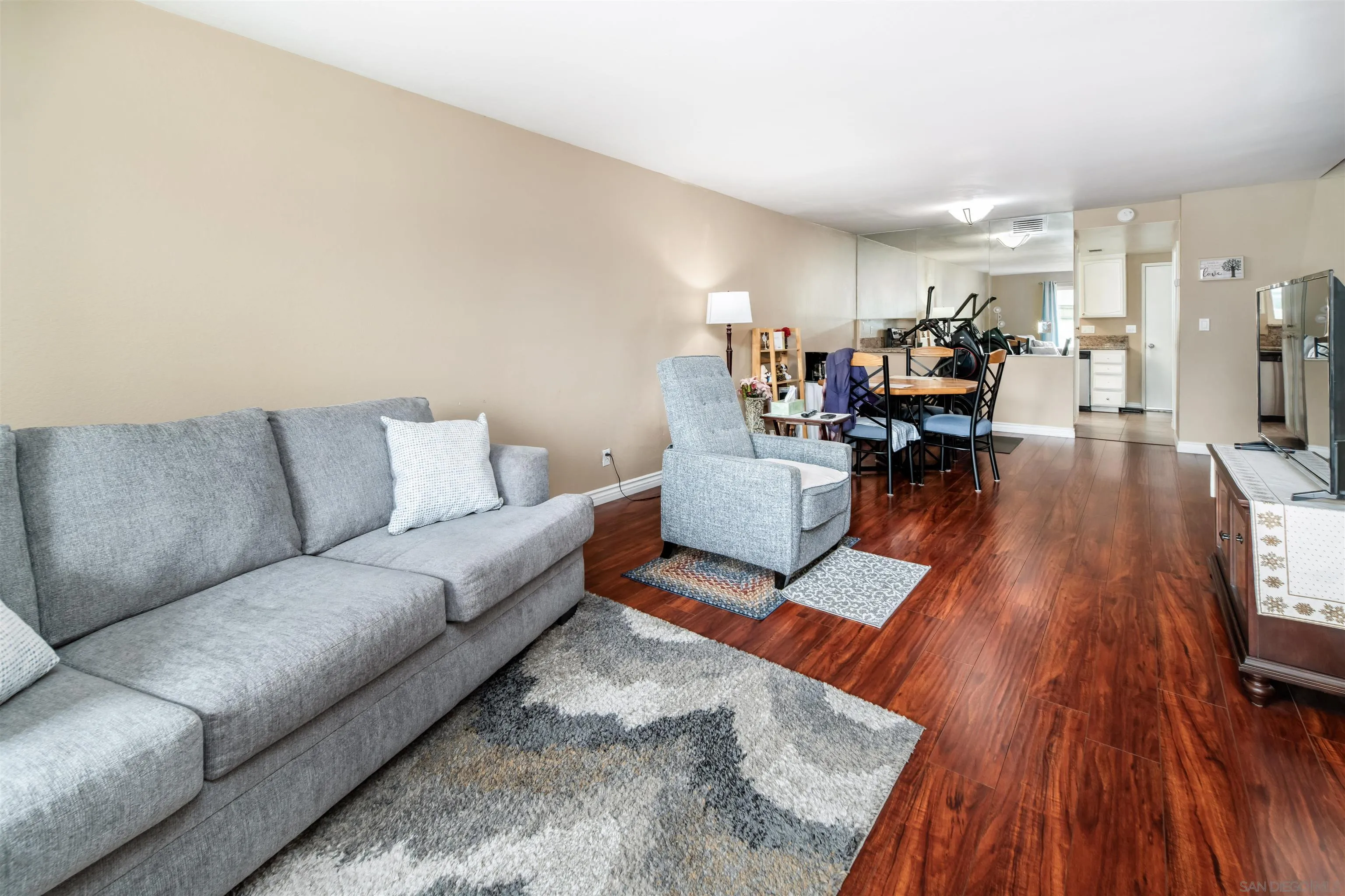 Photo #6: 250027300 Listing 