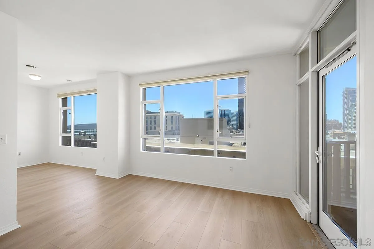 Photo #10: 250027318 Listing: Photo #10